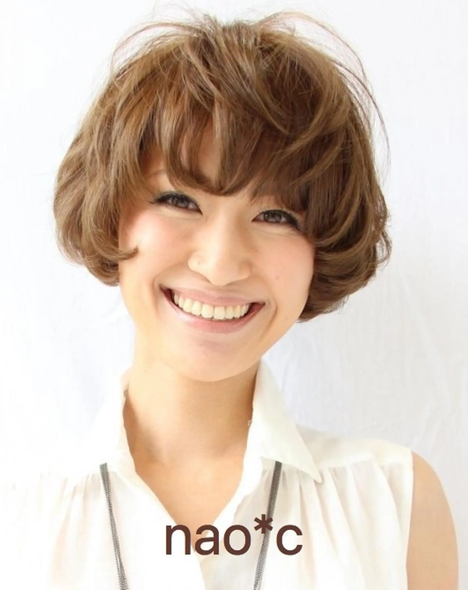 ショート カラー 丁寧な技術が評判！ nao*c tresのヘアスタイル