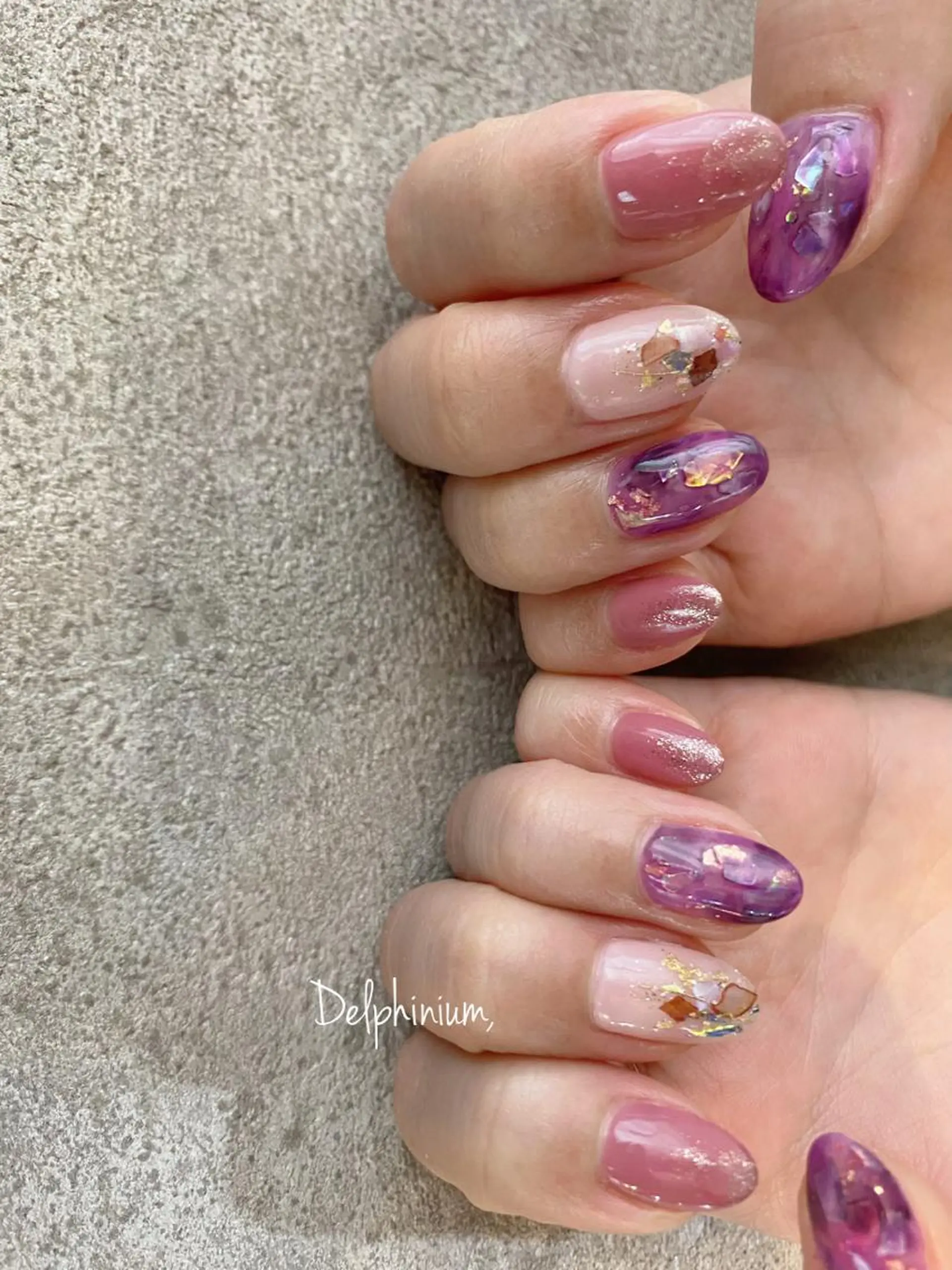 ネイル アートネイル ミラーネイル 持ち込み ニュアンスネイル ピンク ハンドネイル 岡本 友恵のネイルデザイン