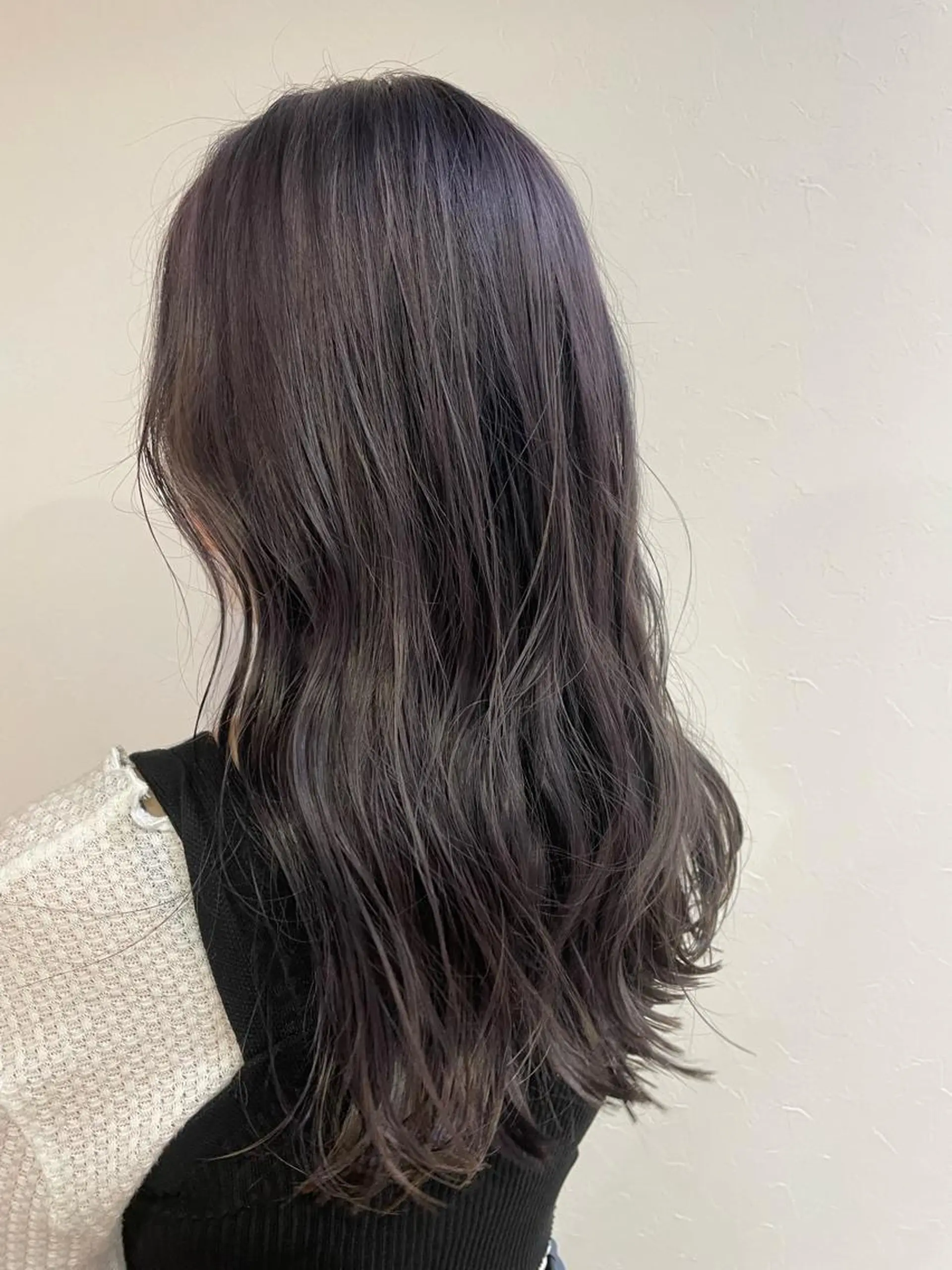 セミロング カラー Ate by little所属・青木 梢のヘアスタイル