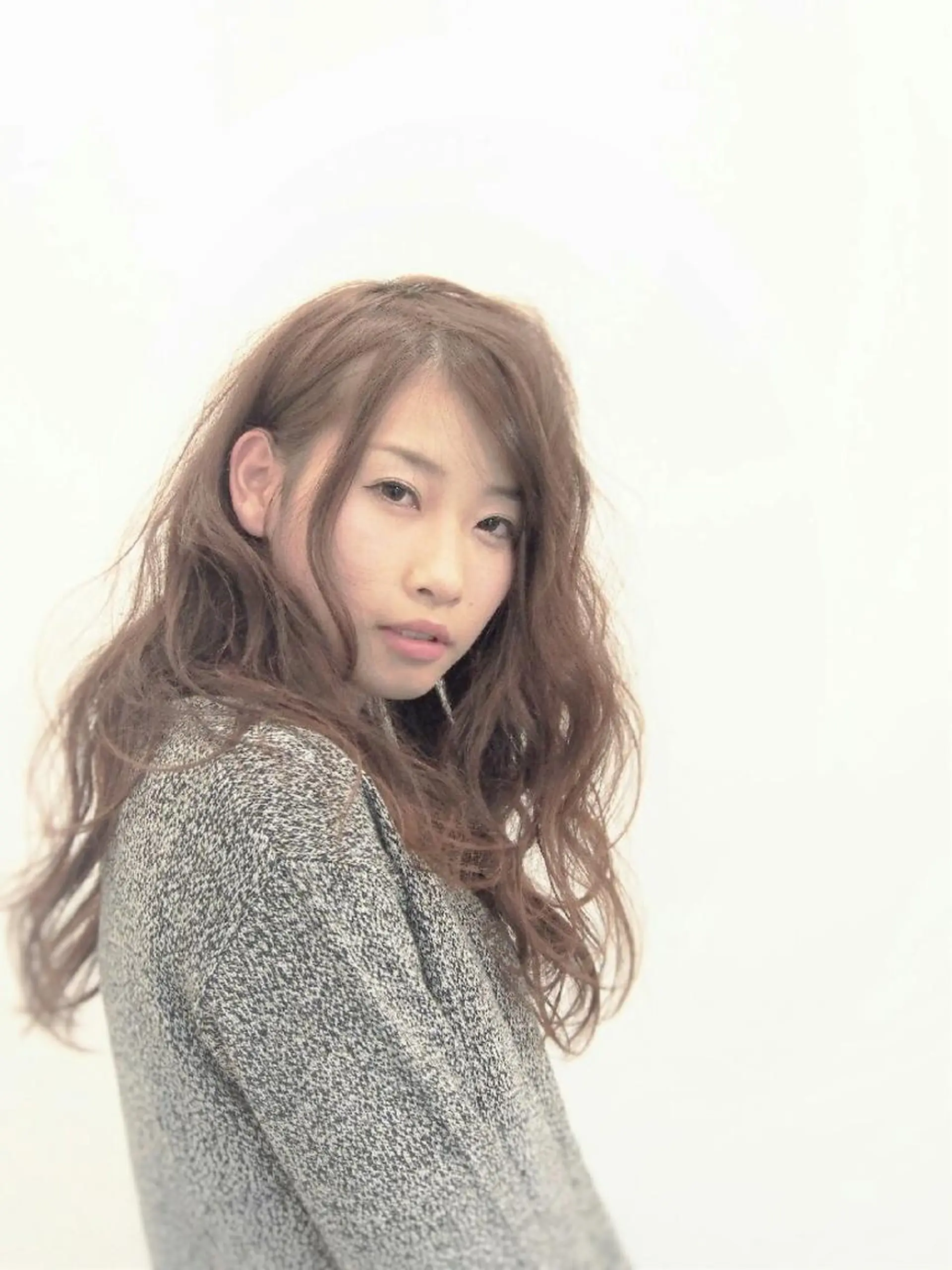 ロング パーマ セミロング ロング 百瀬 俊幸のその他イメージ