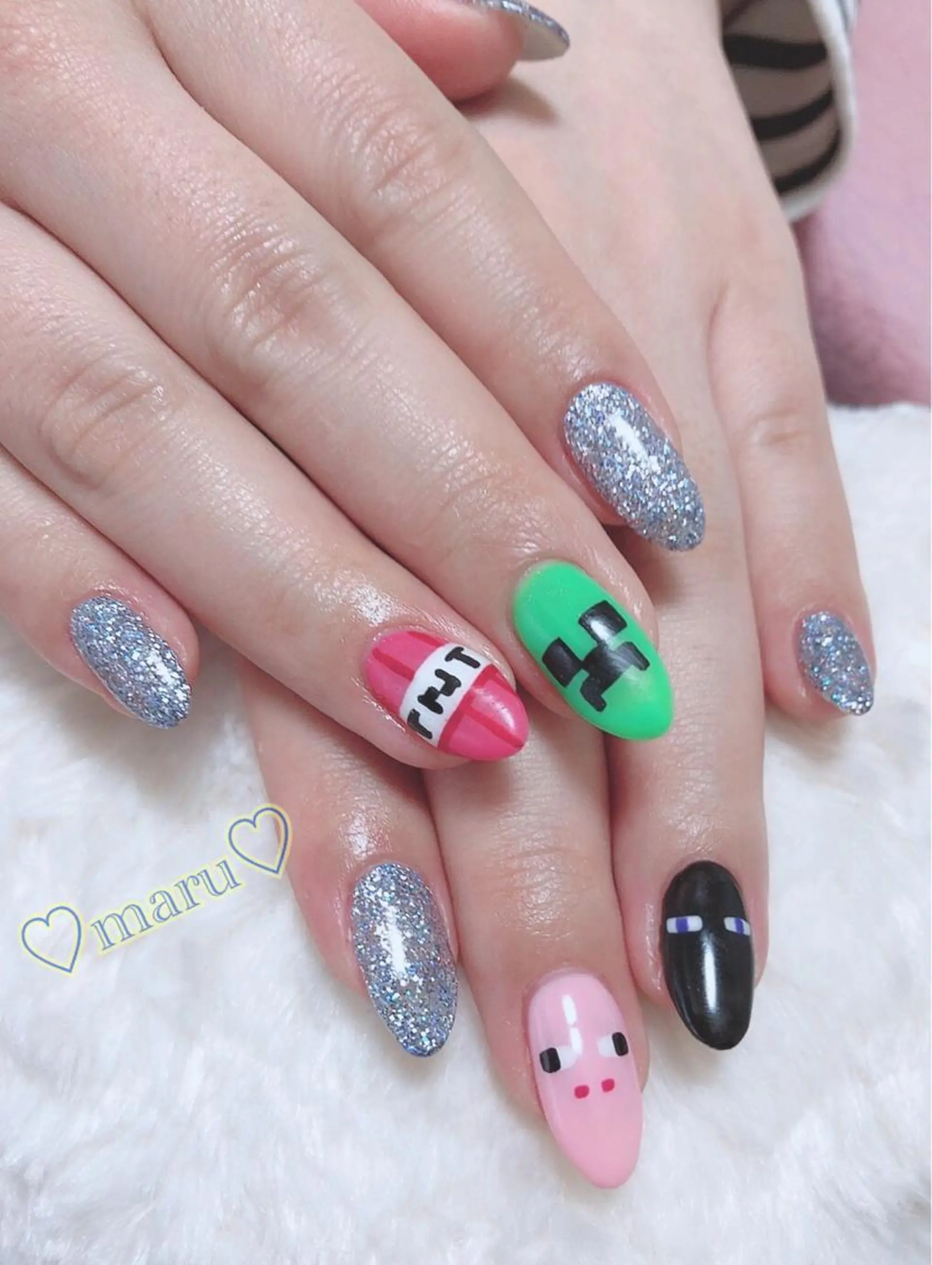 ネイル ハンドネイル フットネイル まるみ ♡のネイルデザイン