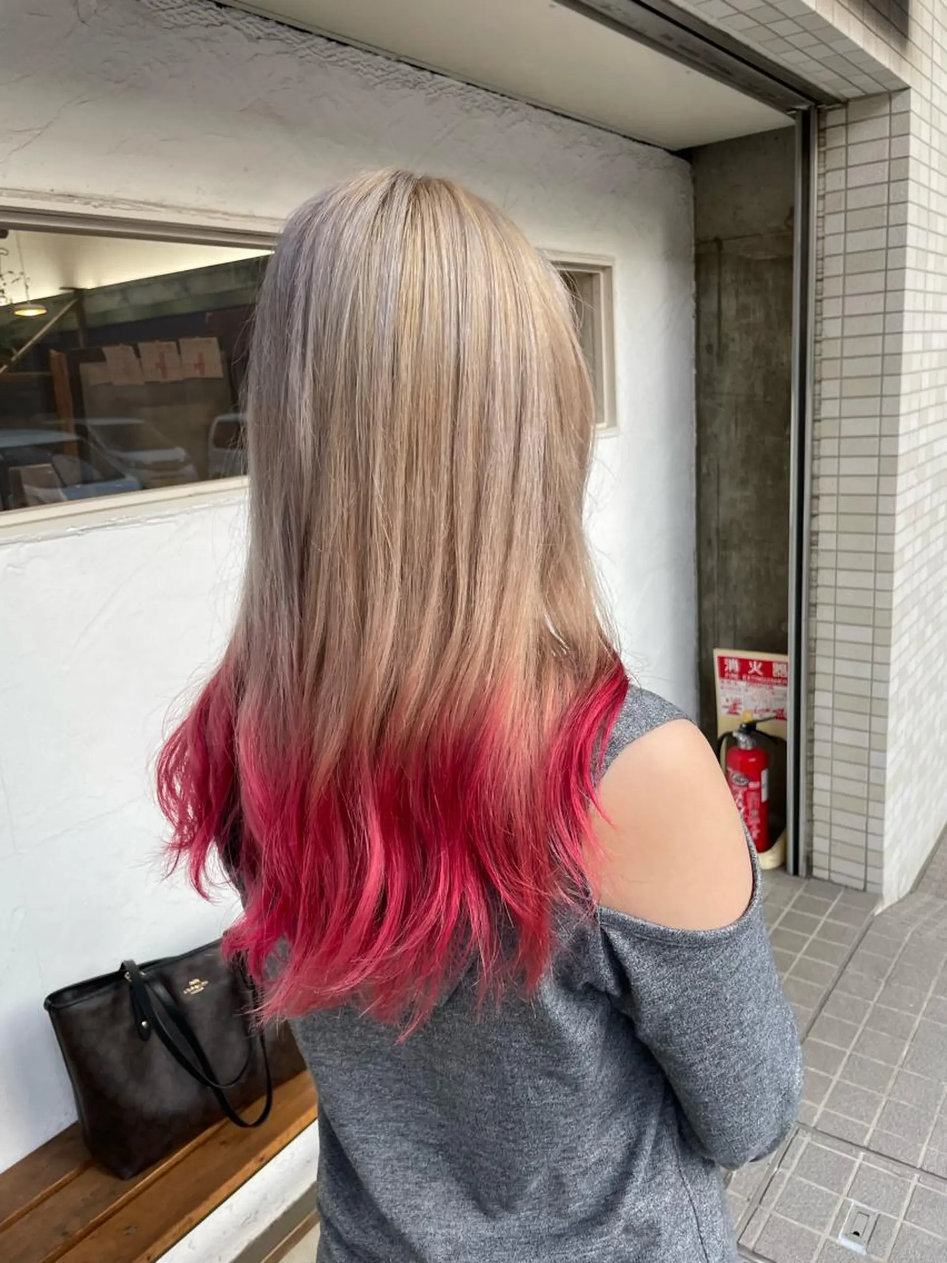 ロング 正分 真美のヘアスタイル