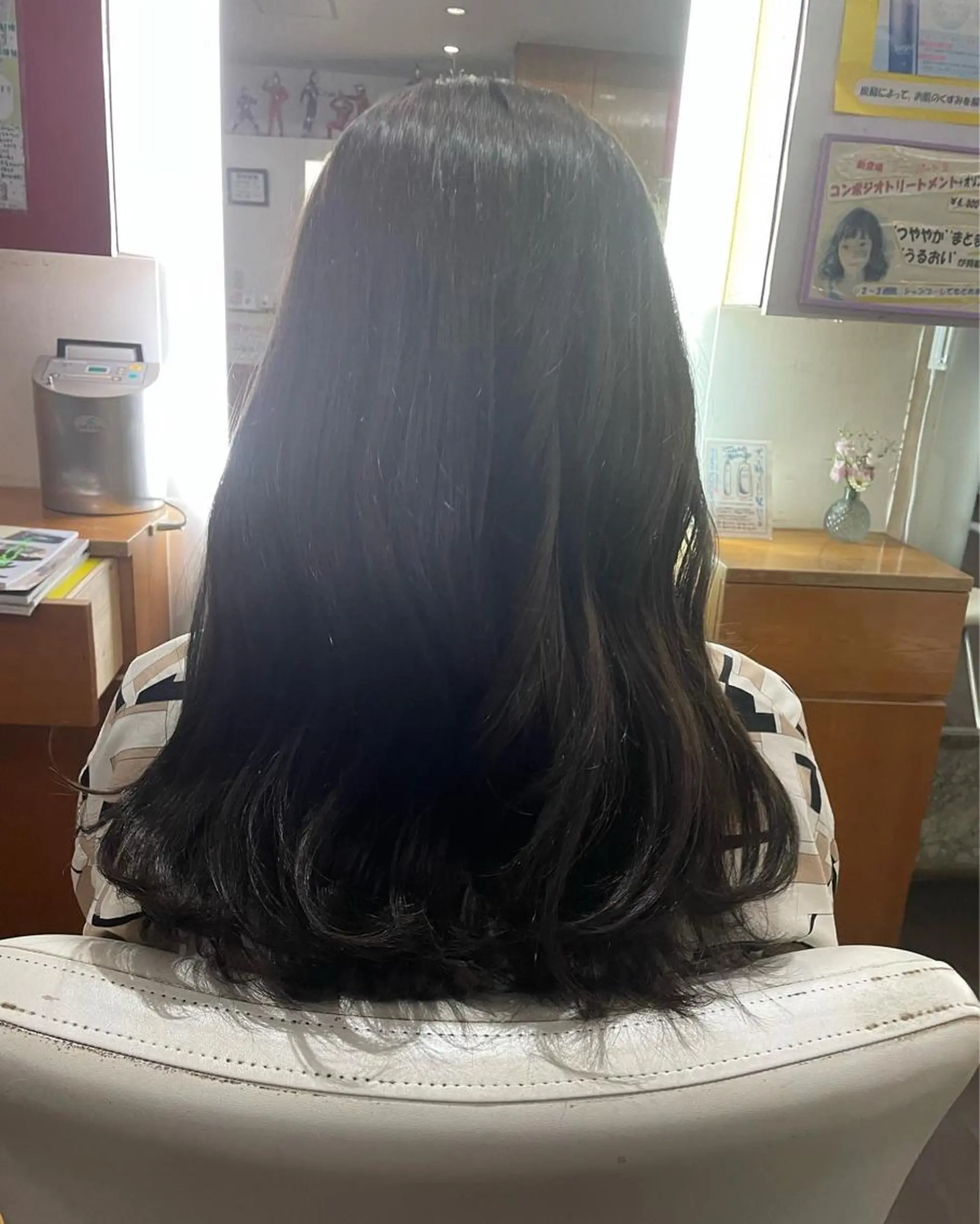 ロング カラー カット ヘアカラー 美容室アークス所属・美容室ARKS 黒田杏奈のマツエク・マツパデザイン