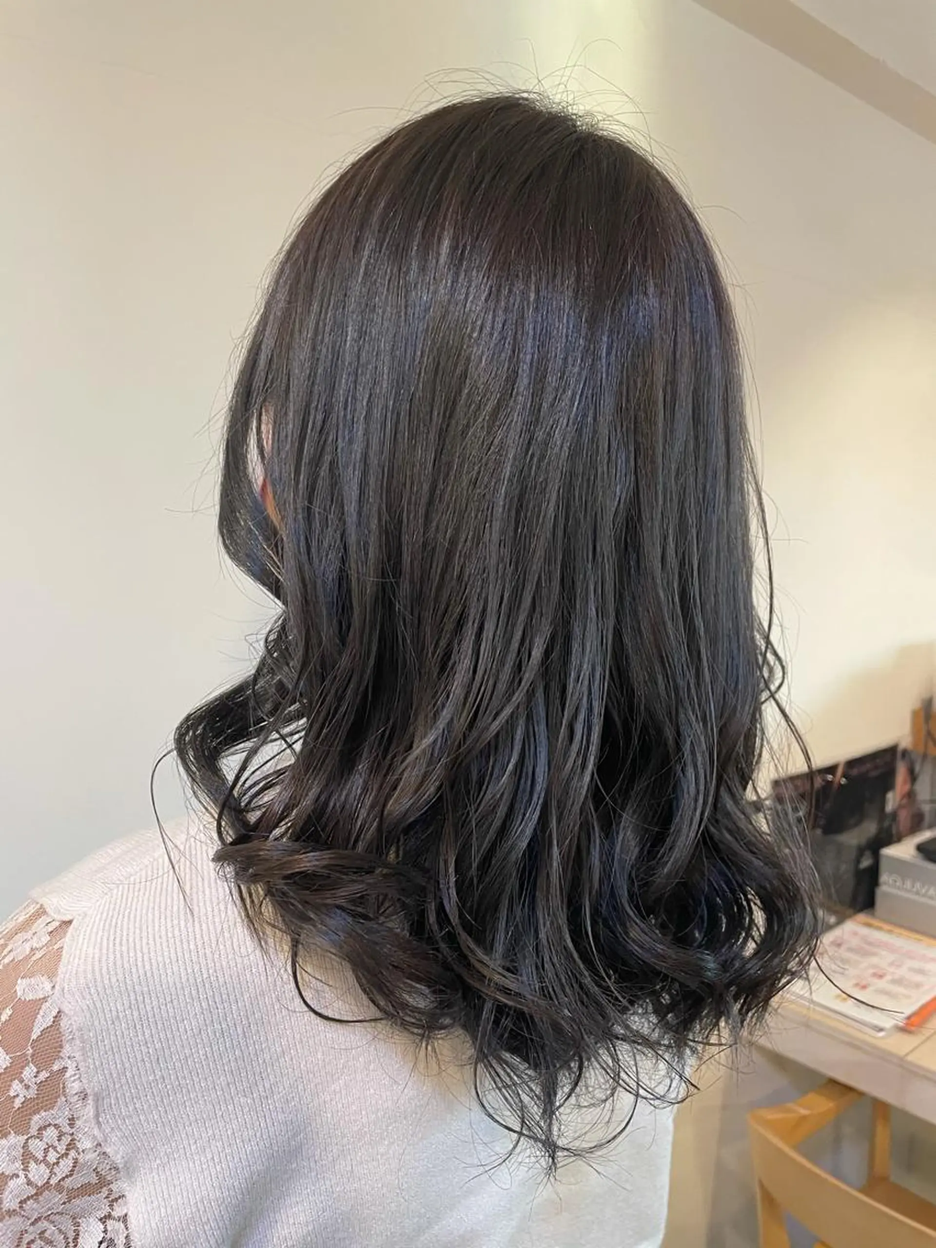 ミディアム カラー 悠 亜のマツエク・マツパデザイン