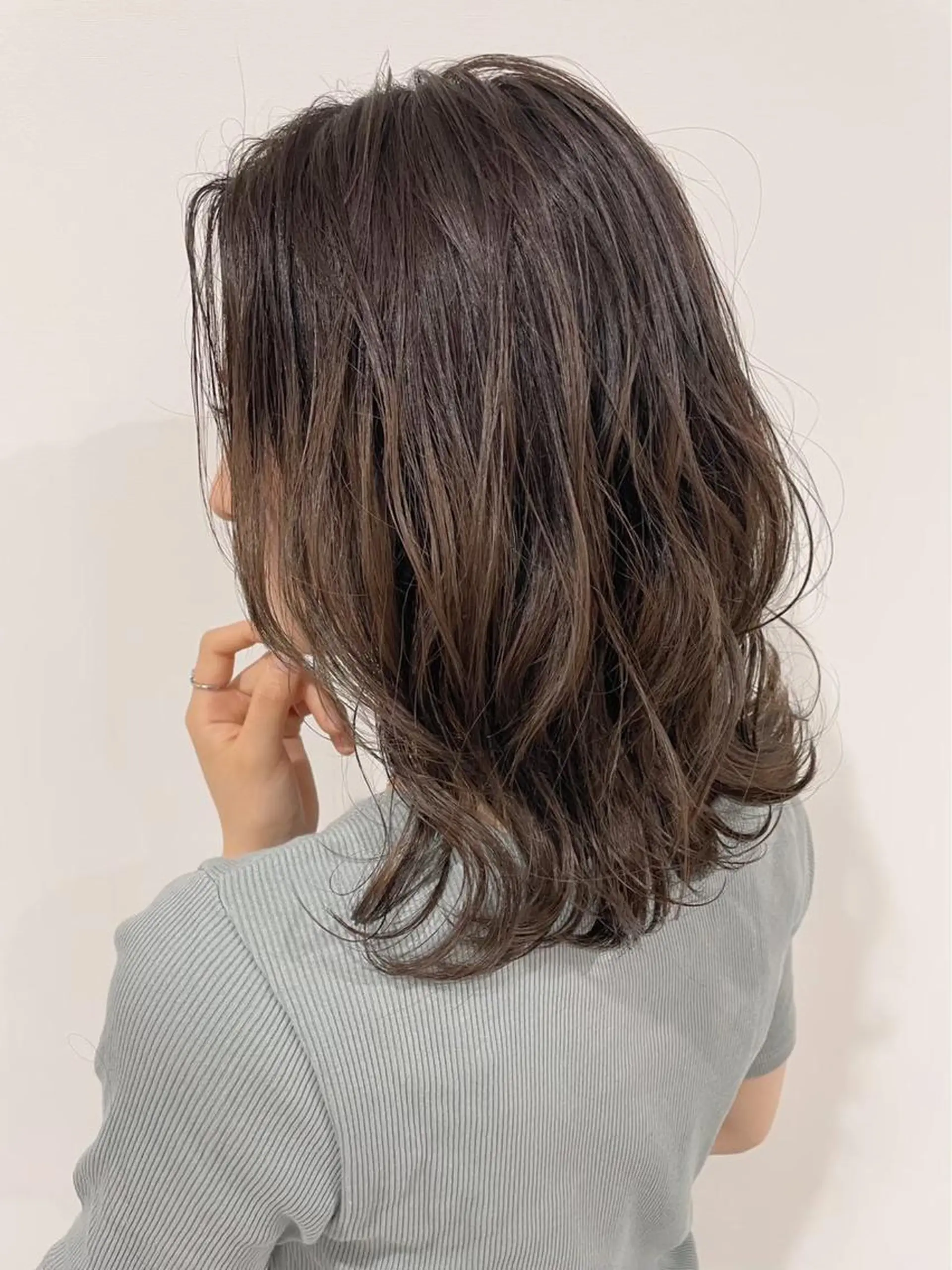 ミディアム カット パーマ NOAHL 上尾店のヘアスタイル