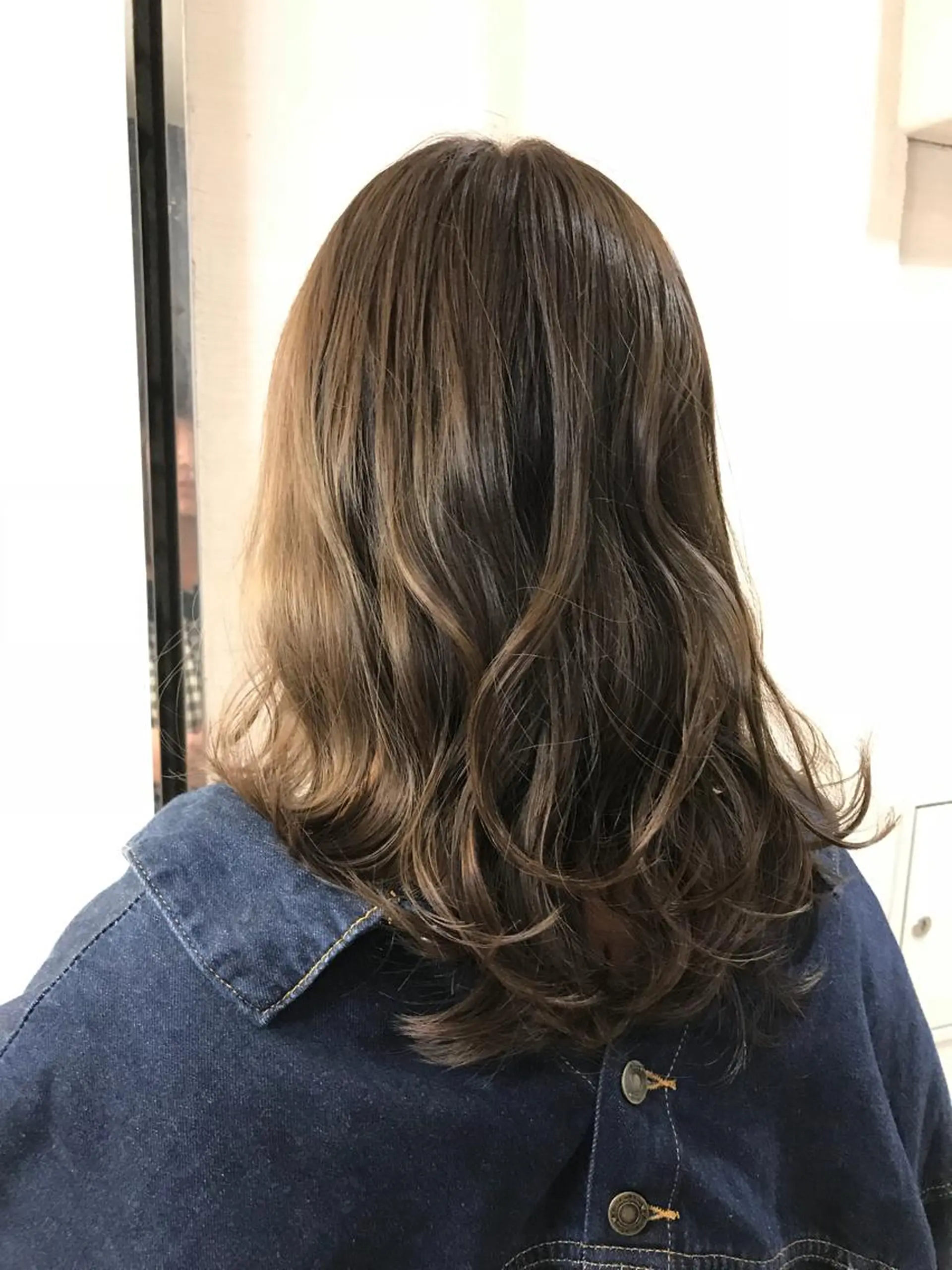 カラー ベージュカラー 磧本 祐里恵のヘアスタイル