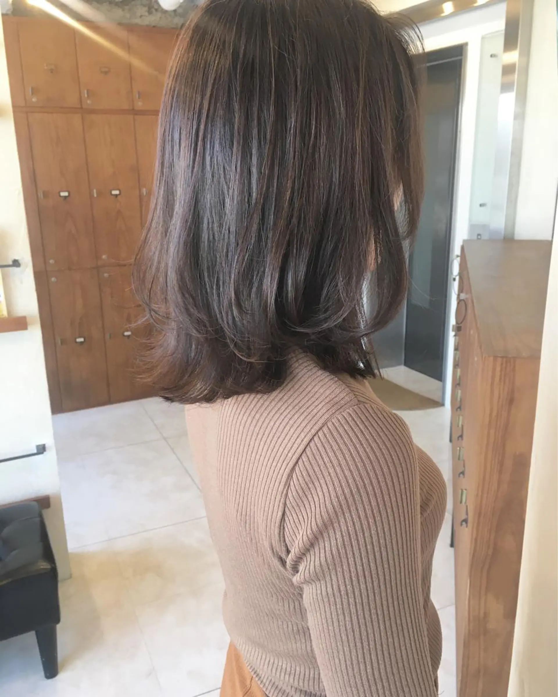 ミディアム 鎌倉 彩のヘアスタイル