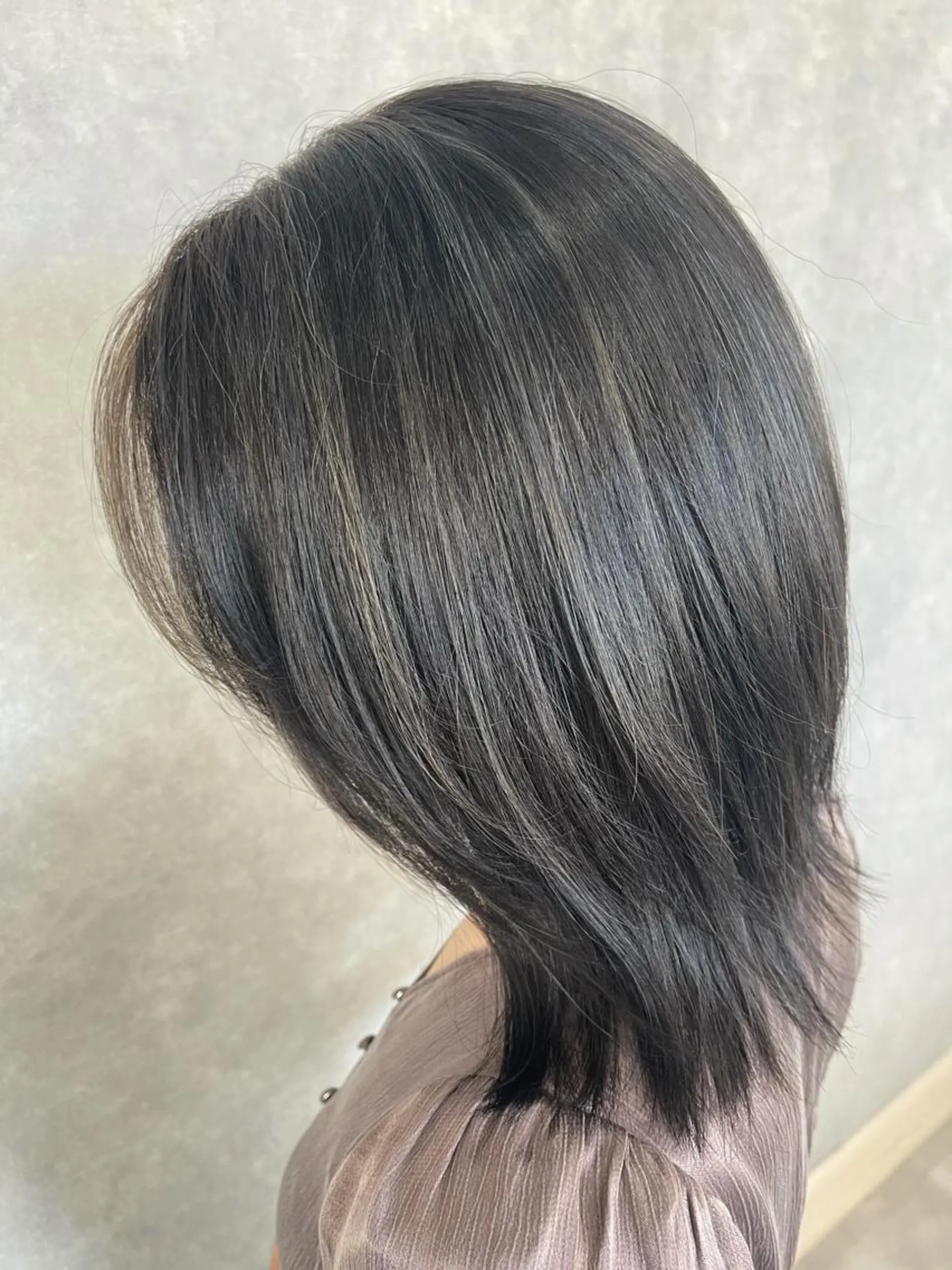 ミディアム ハイライト カット ヘアカラー トリートメント mood tatemachiのヘアスタイル