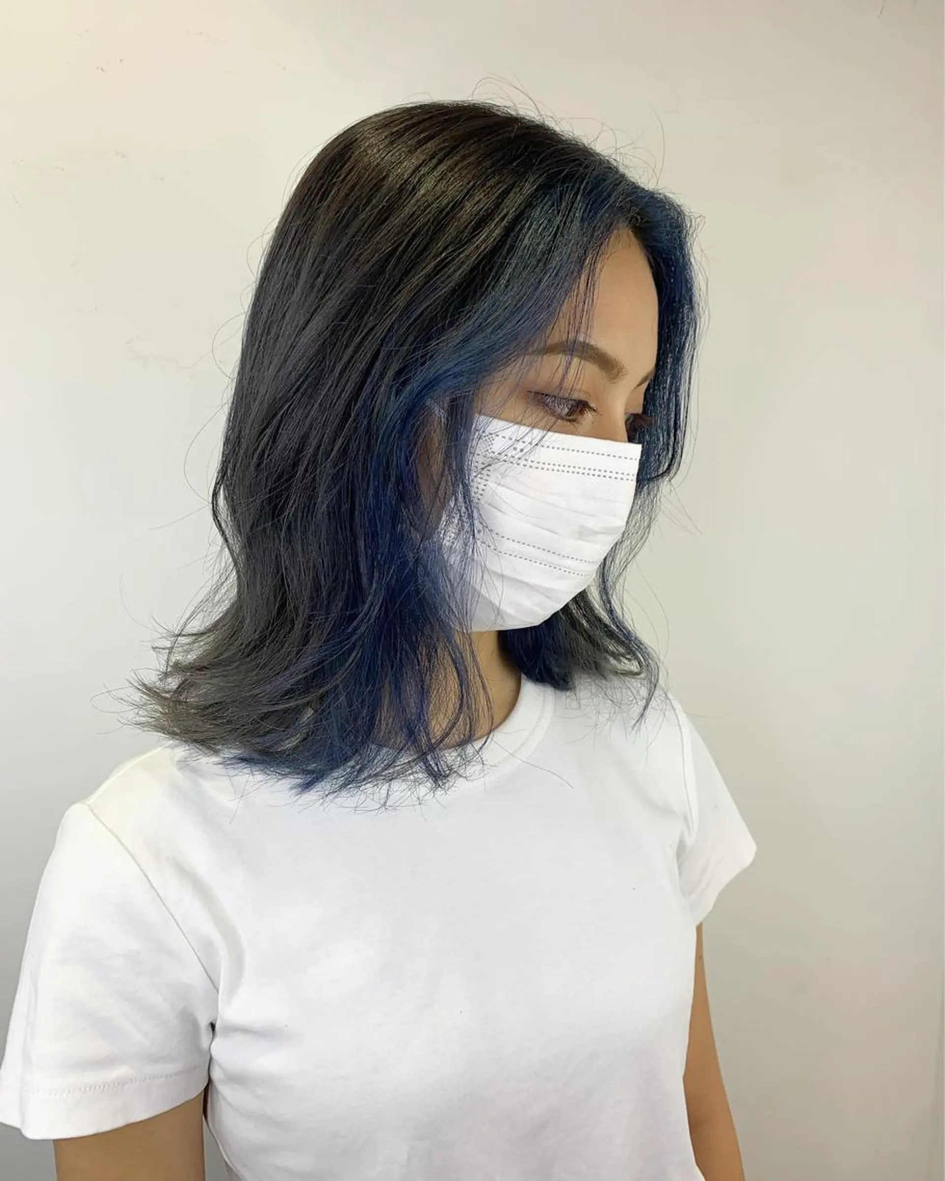 ミディアム カラー ミストバング ブリーチ  フェイスフレーミング SALOWIN神戸三宮店所属・【美髪を叶える】中谷 彰宏（アキ)のヘアスタイル