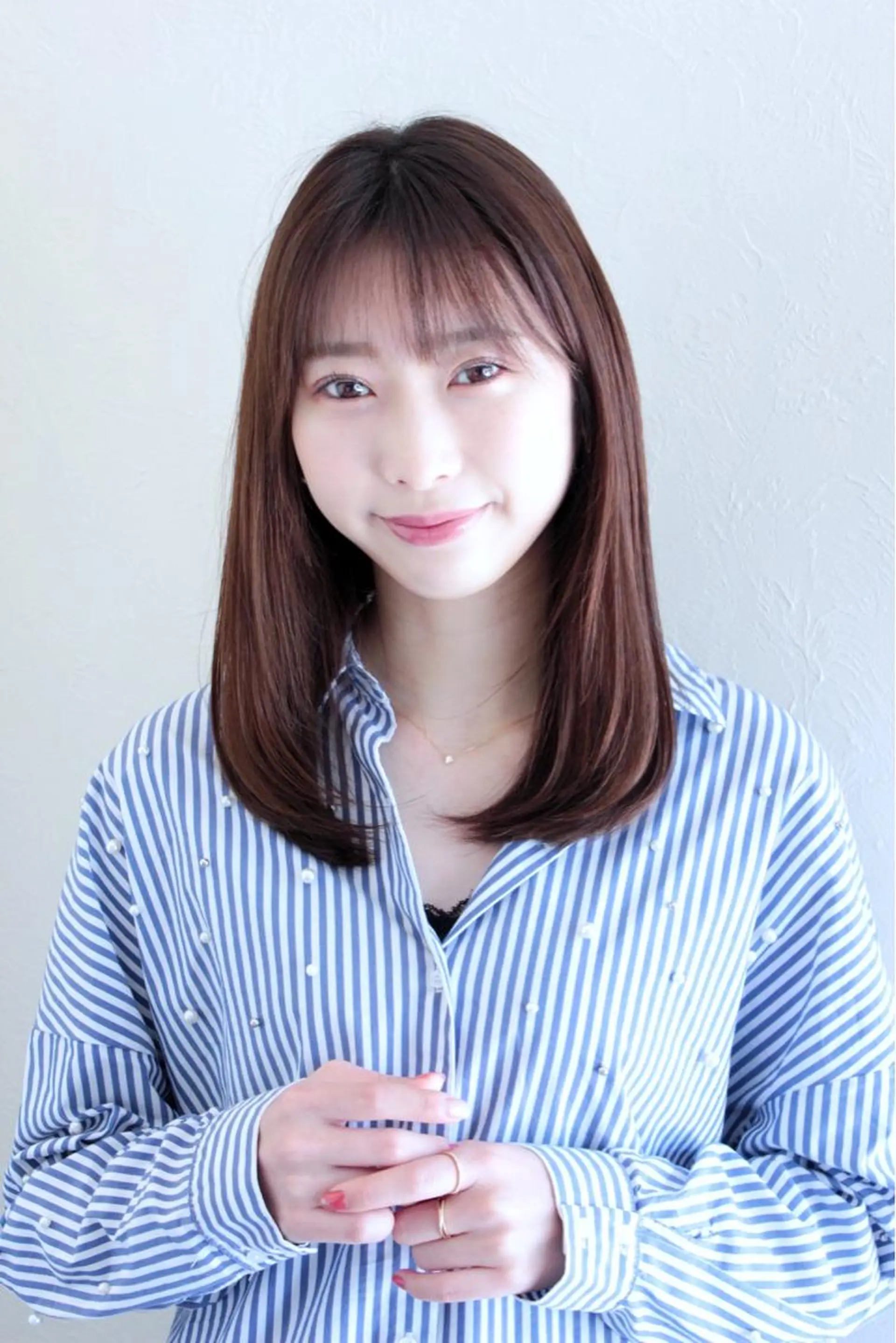 ミディアム 山本 鮎里のマツエク・マツパデザイン