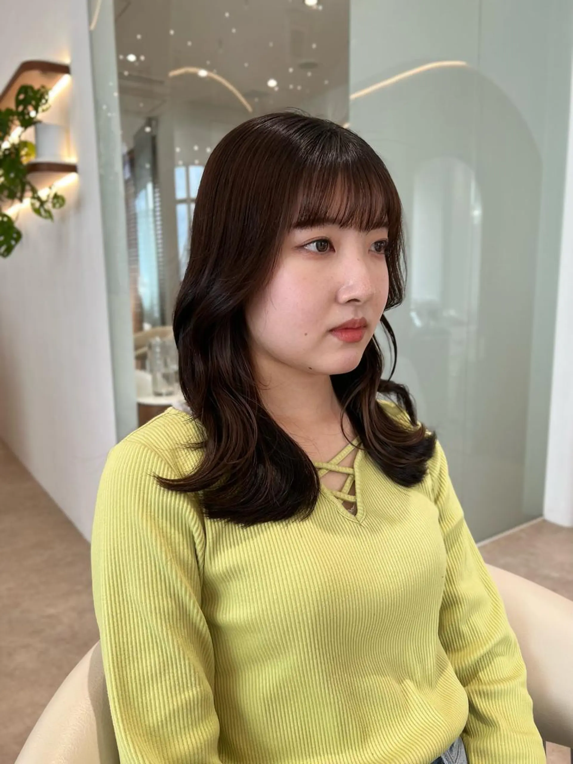 ミディアム カラー くびれヘア 韓国風ヘア 韓国レイヤー🇰🇷 韓国研修◎渋谷カイトのヘアスタイル