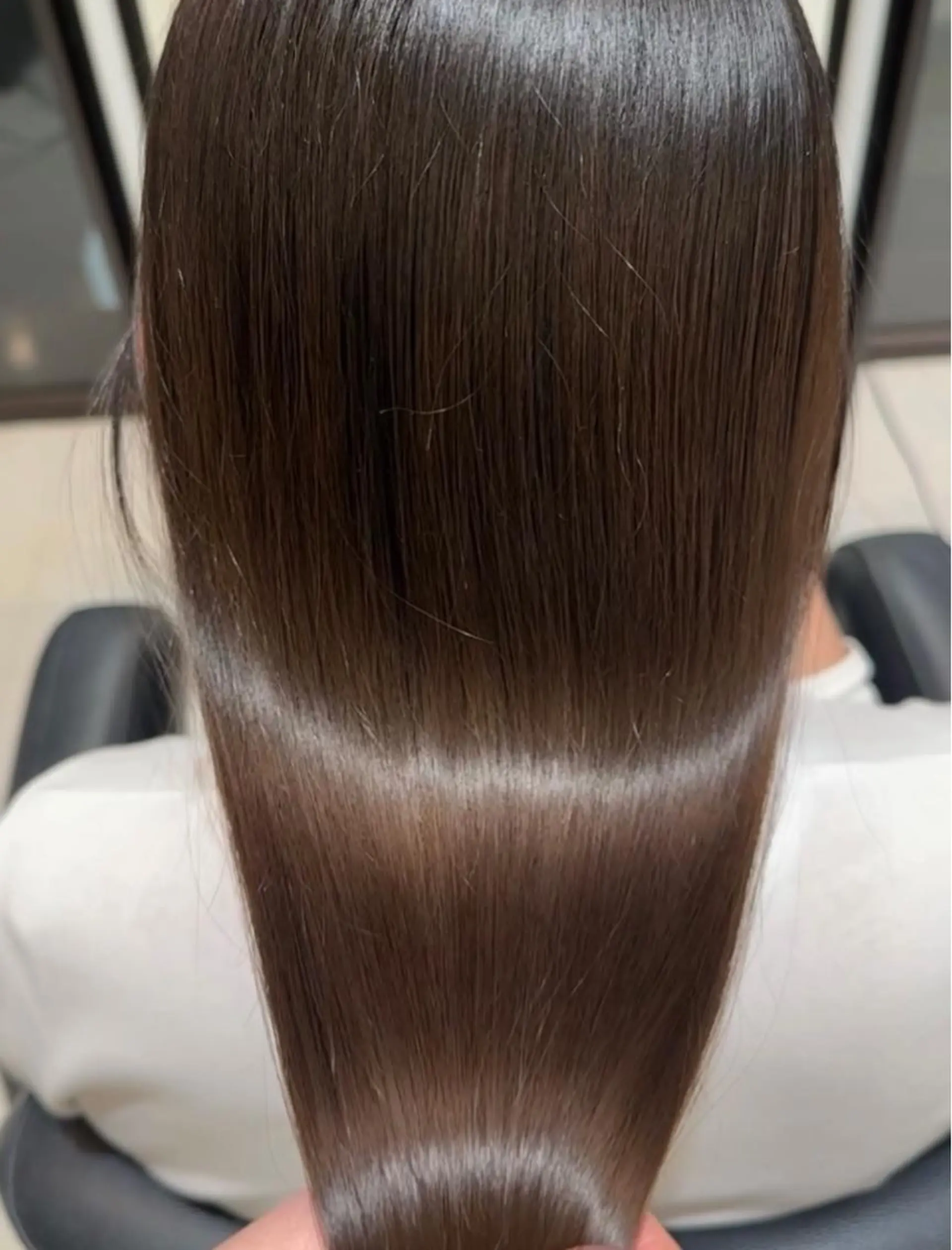 セミロング カラー 山野愛子美容室所属・芳賀 美奈のヘアスタイル