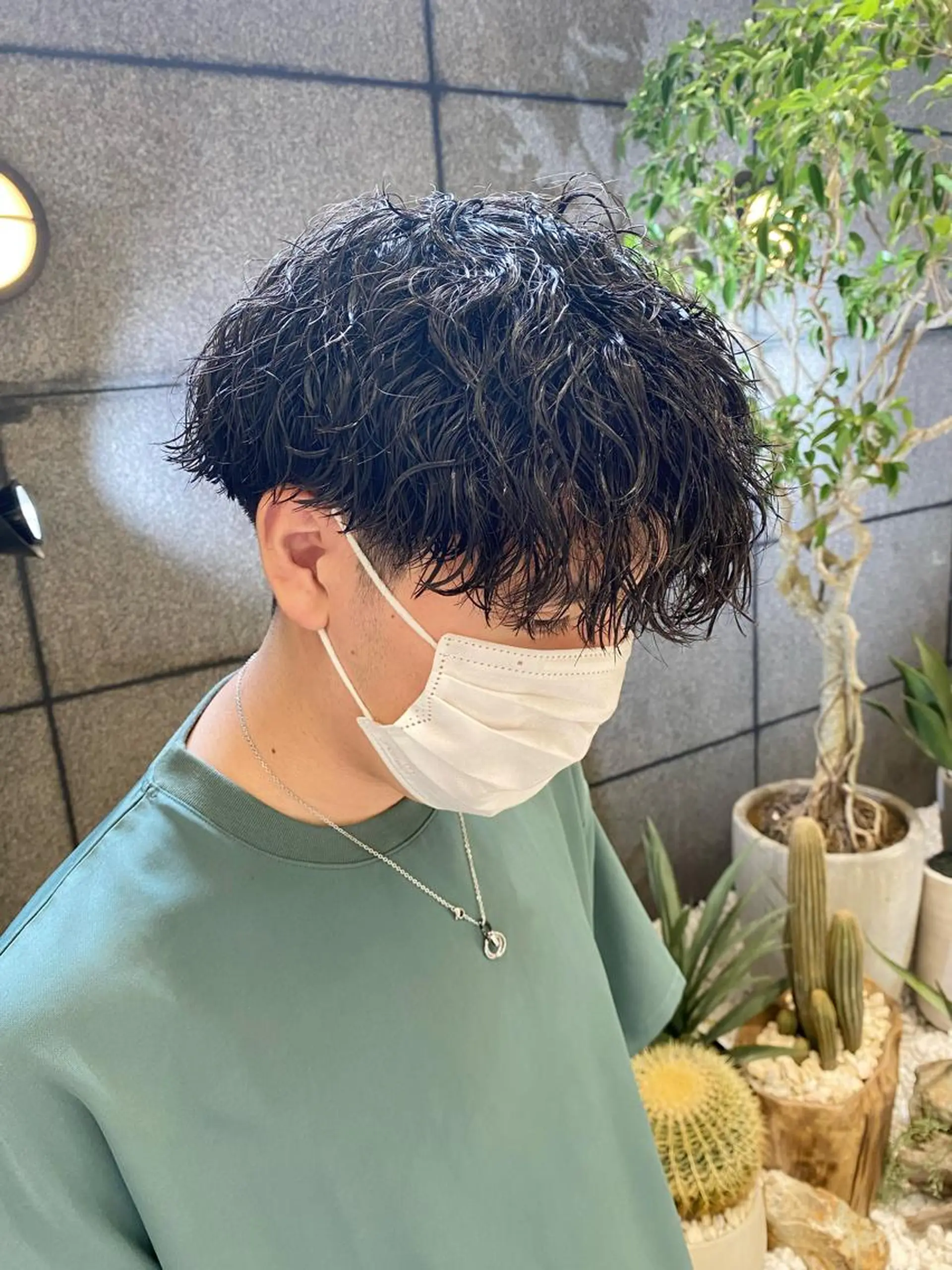 ショート パーマ メンズ カット パーマ 酸スト/フェザー パーマ/三谷海斗のヘアスタイル