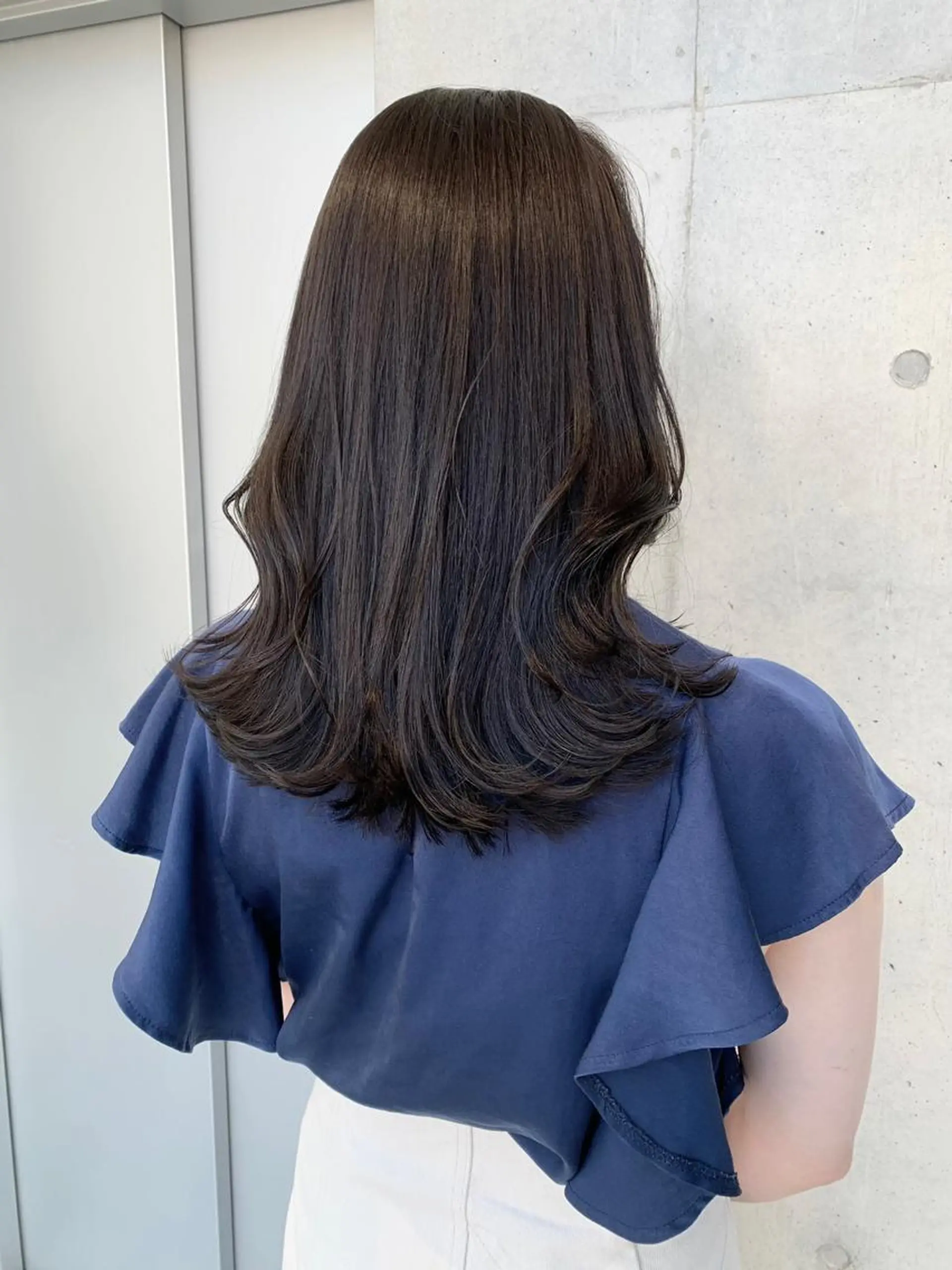 セミロング カラー カット ヘアカラー トリートメント ヘッドスパ ヘアセット 透明感/オリーブ/ グレージュ/YUKAのヘアスタイル