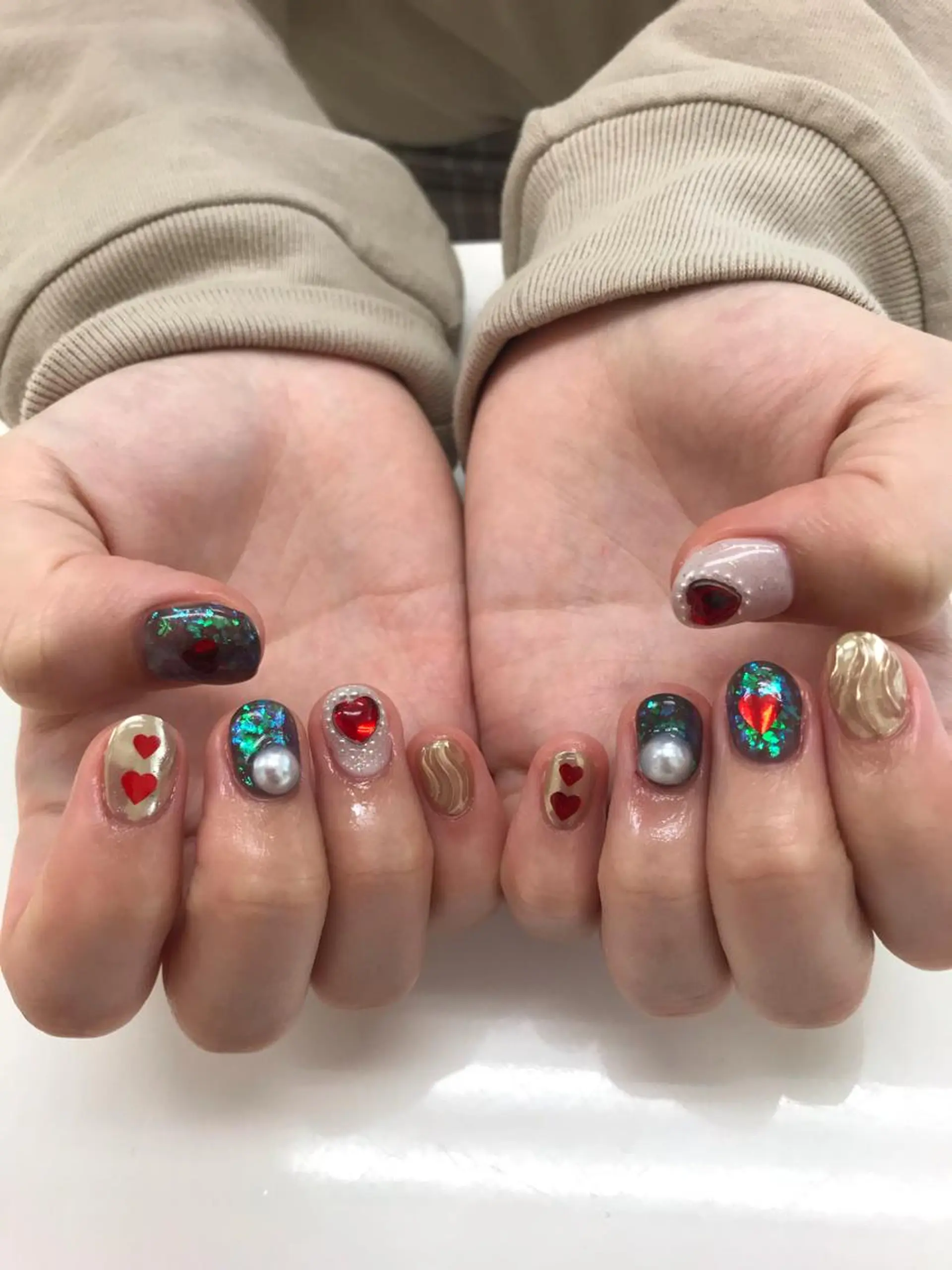 ネイル ハンドネイル Hisaka Mikiのネイルデザイン