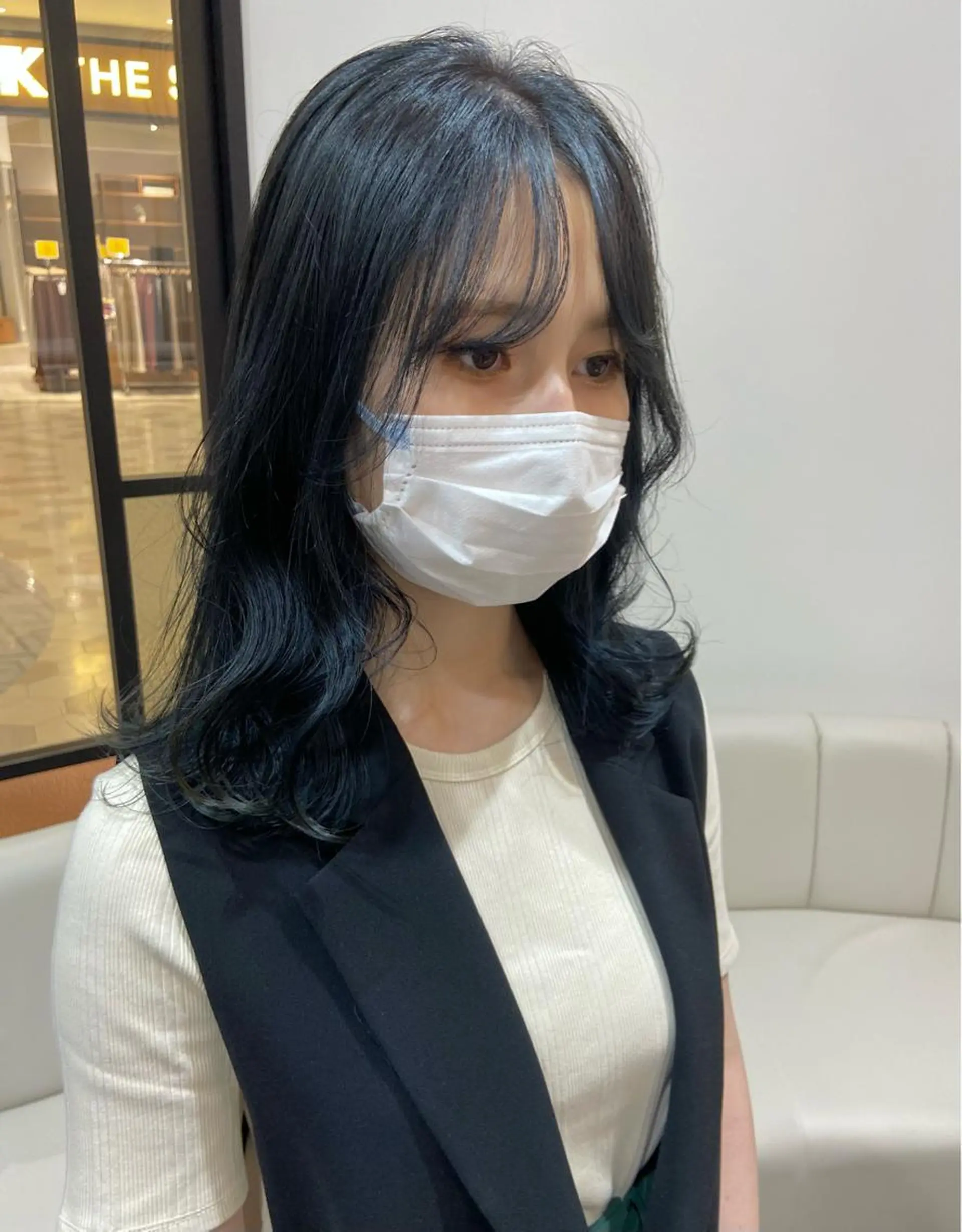 セミロング カラー ヘアアレンジ 小倉 愛里のヘアスタイル