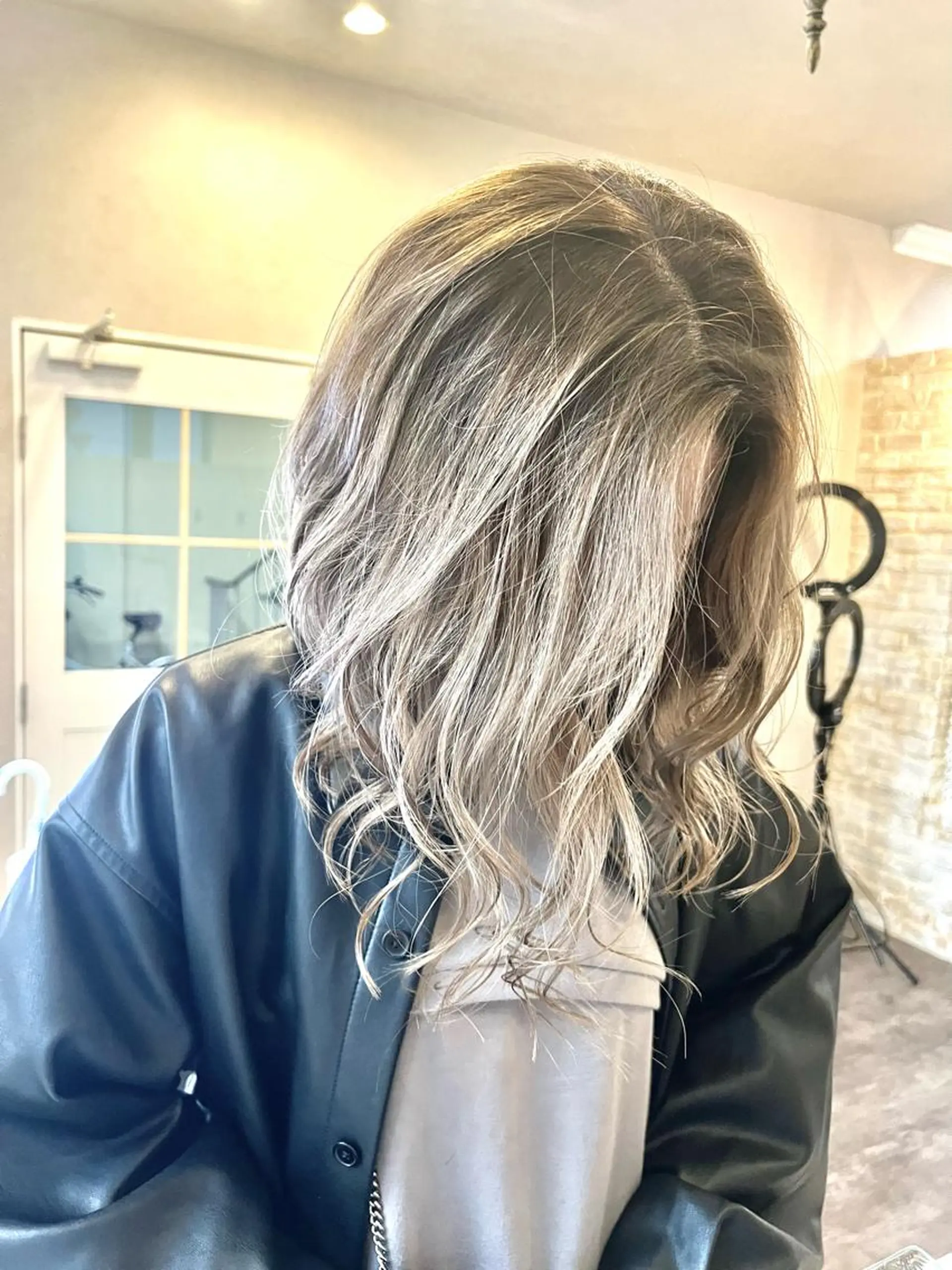 ミディアム レイヤーカット カット ヘアカラー トリートメント 🌿本厚木代表 HIROKI🌿のヘアスタイル