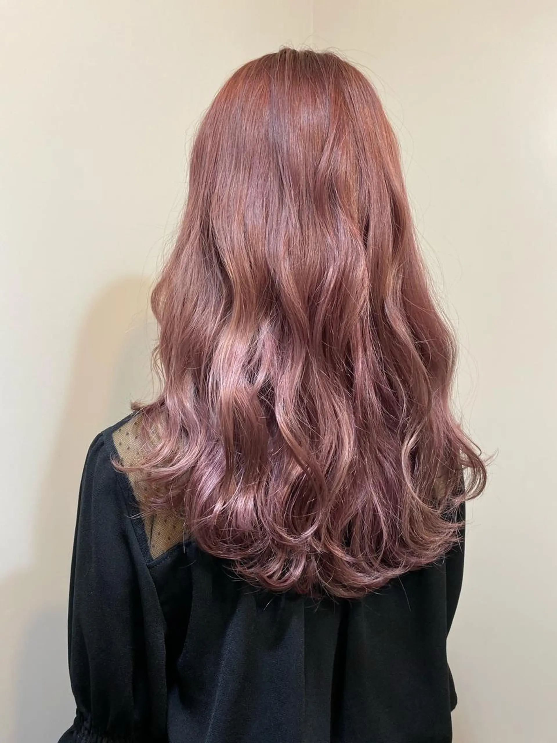 ロング カラー ピンクカラー 女性リピ90%🍨 🩷佐藤みずきのヘアスタイル