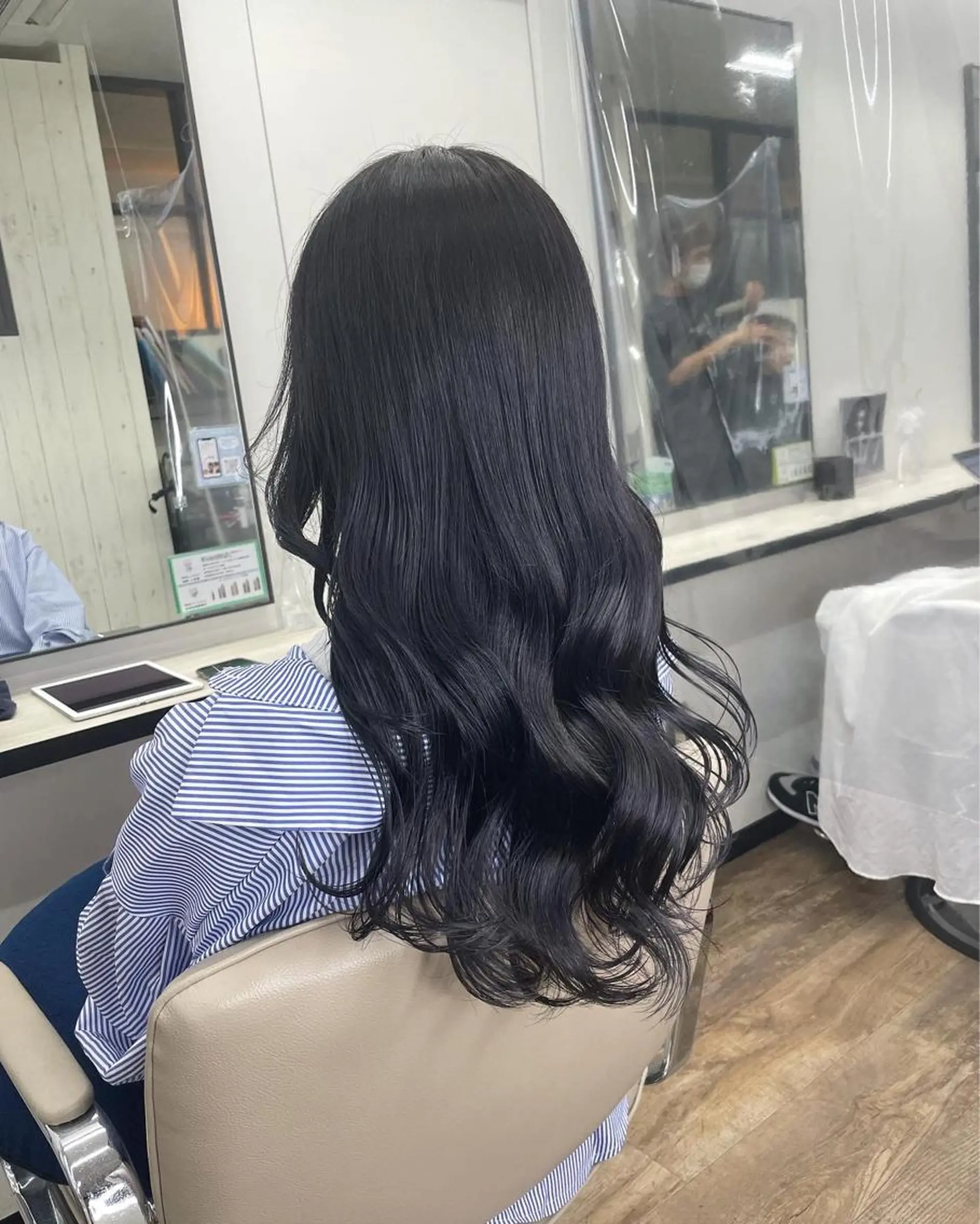 ロング カラー 黒髪 ラベンダーカラー ヘアカラー トリートメント 栄/久屋大通り/韓国 /透明感/横山🩵のヘアスタイル