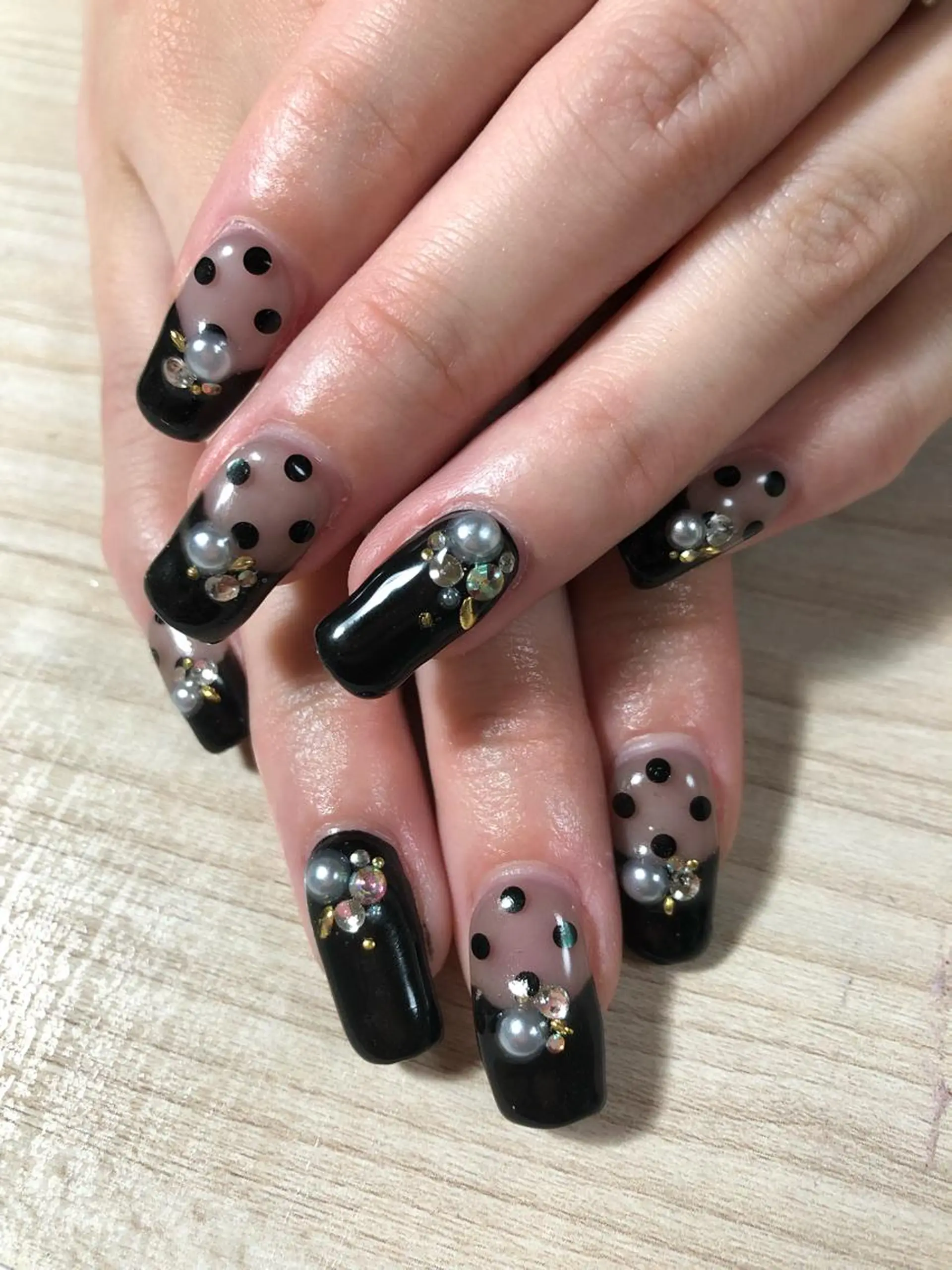 ネイル 安藤 Charlotteのネイルデザイン