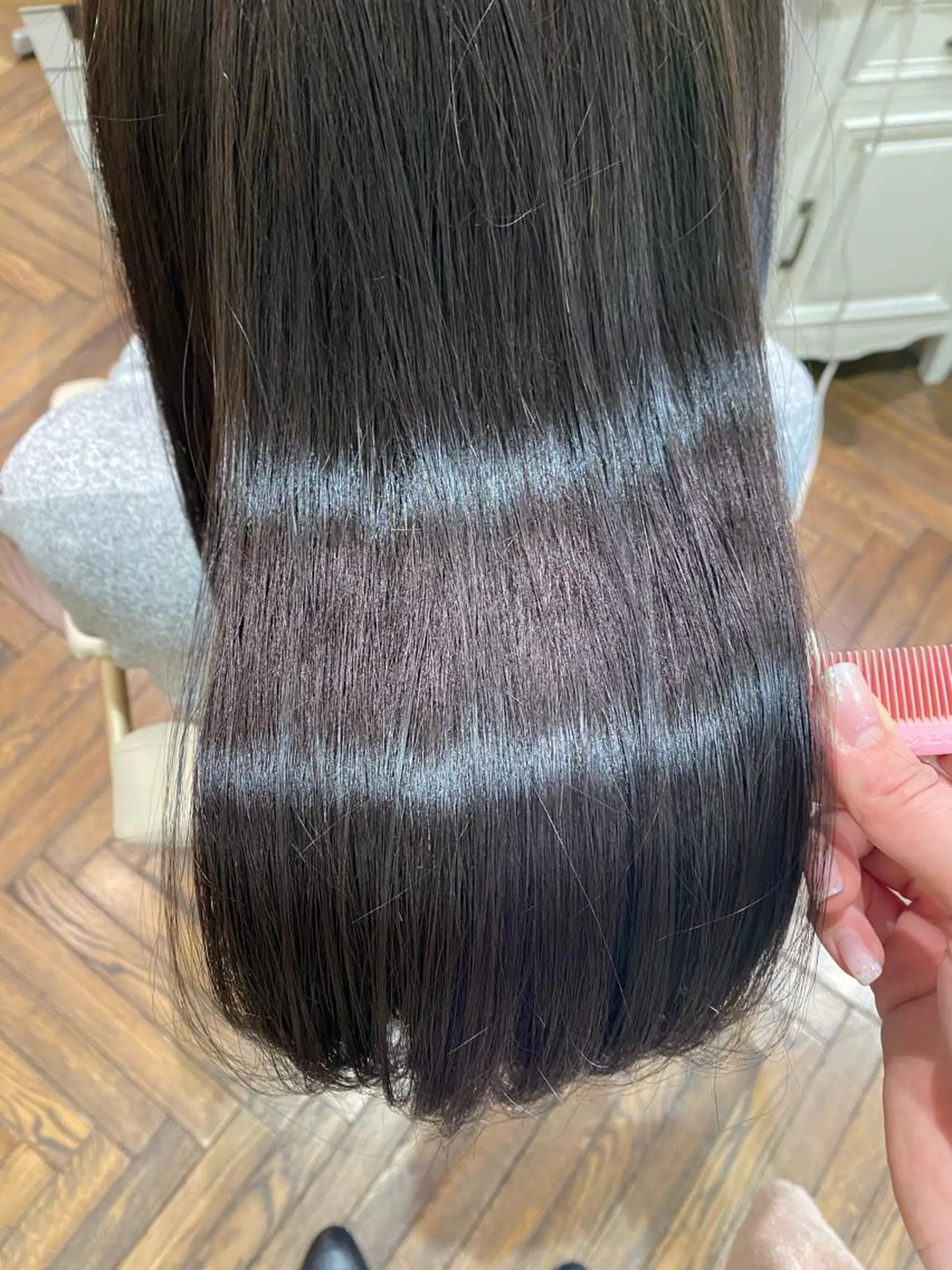 ミディアム Minami .のヘアスタイル