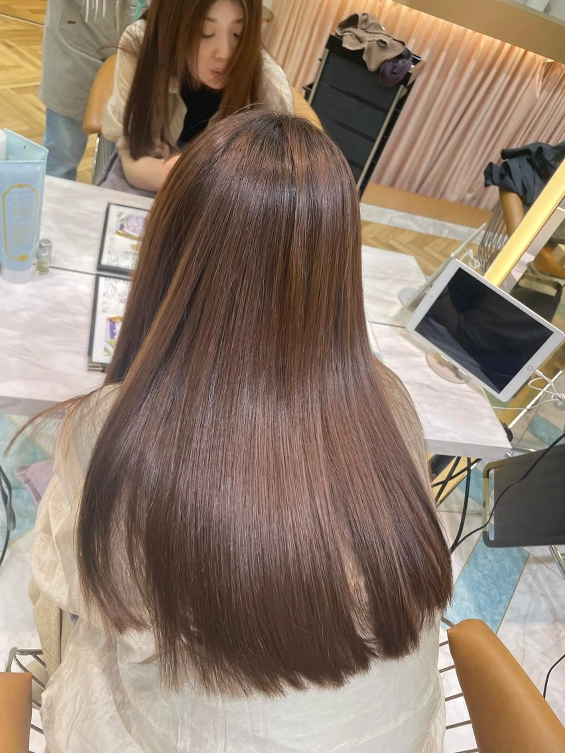 セミロング ♥️透明感×抜け感 ベージュ/佑珠♥️のヘアスタイル