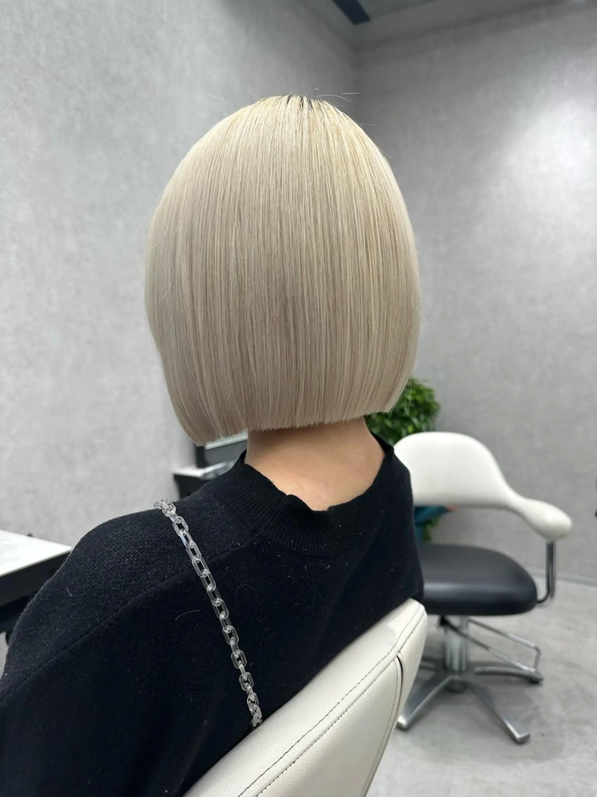 ショート ボブ 遠藤沙也加 /レイヤーカットのヘアスタイル