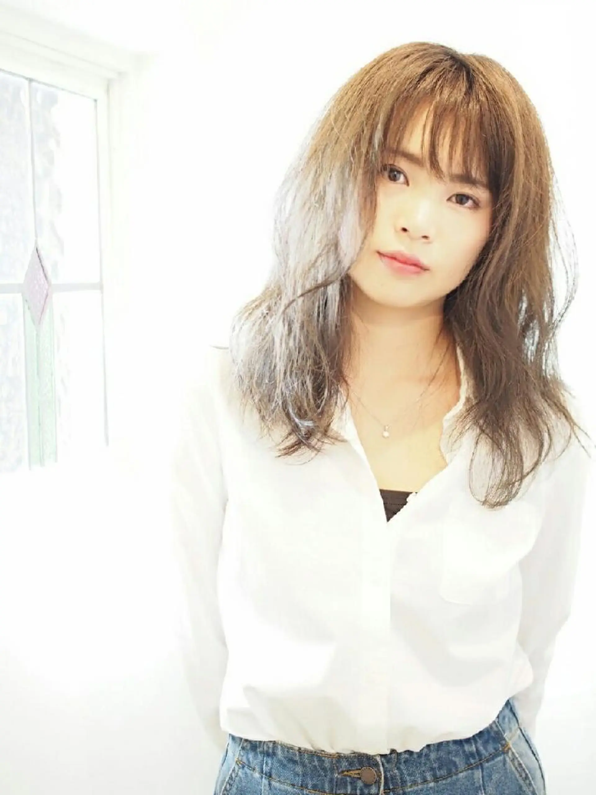 カラー パーマ ロング ハイトーンカラー 顔周りカット 外国人風カラー シースルーバング 百瀬 俊幸のその他イメージ