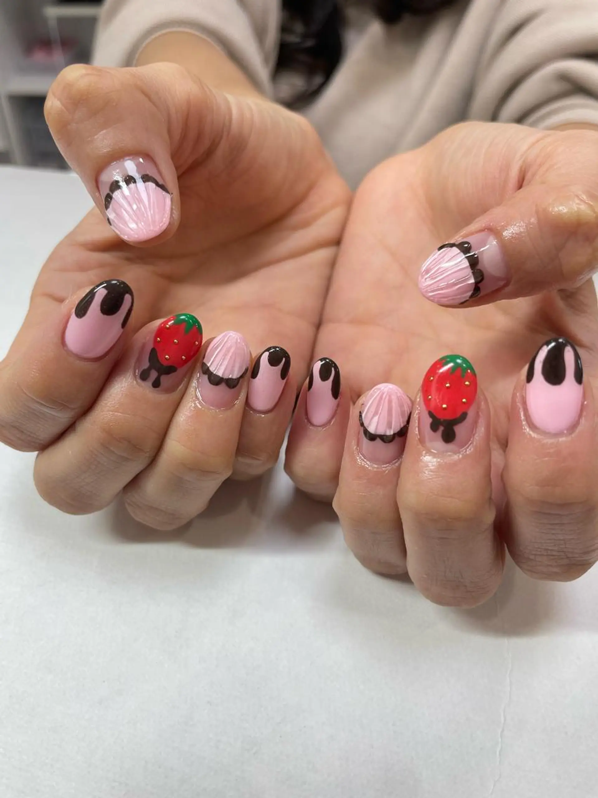 ネイル ハンドネイル 🔷ﾐﾅﾐﾈｲﾙ🔷 やり放題ネイル渋谷2のネイルデザイン