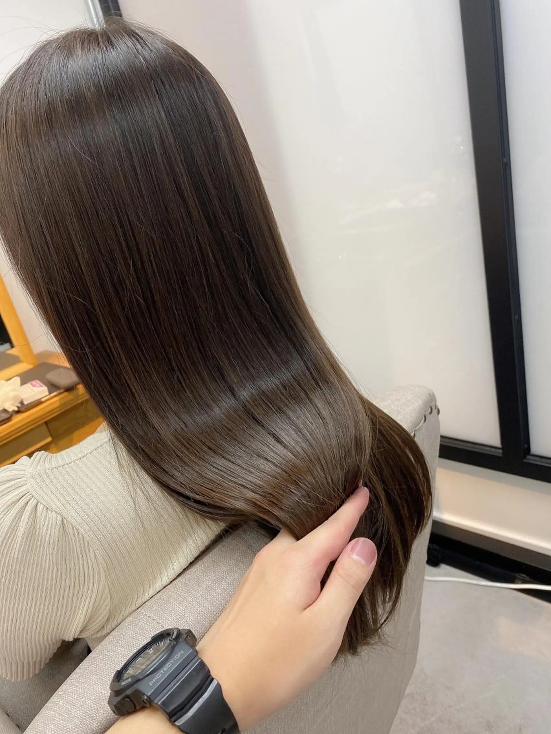 ロング カット ヘアカラー トリートメント 透明感/ツヤ髪/ さら艶/前田祥汰のヘアスタイル