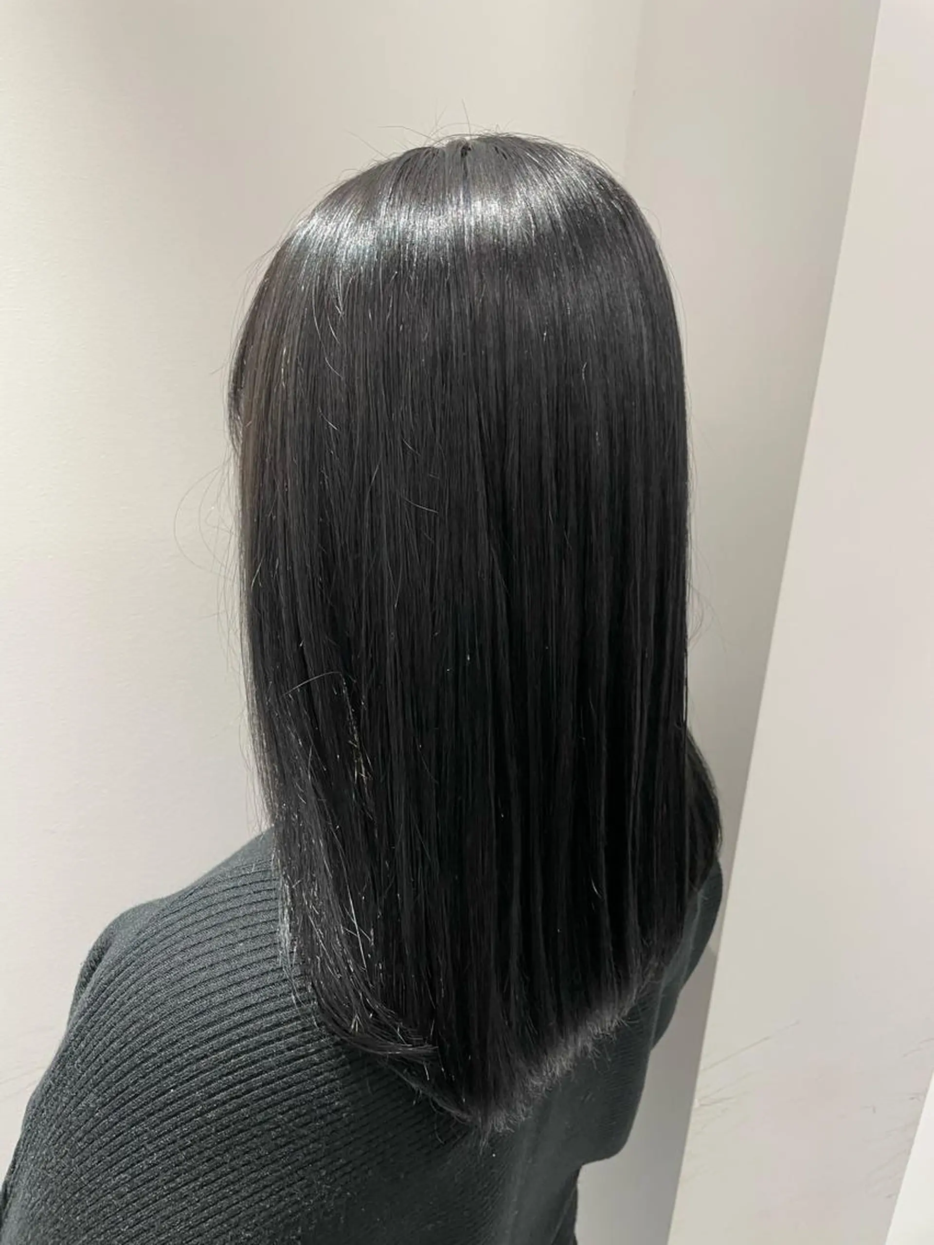 セミロング トリートメント あずま みゆのヘアスタイル