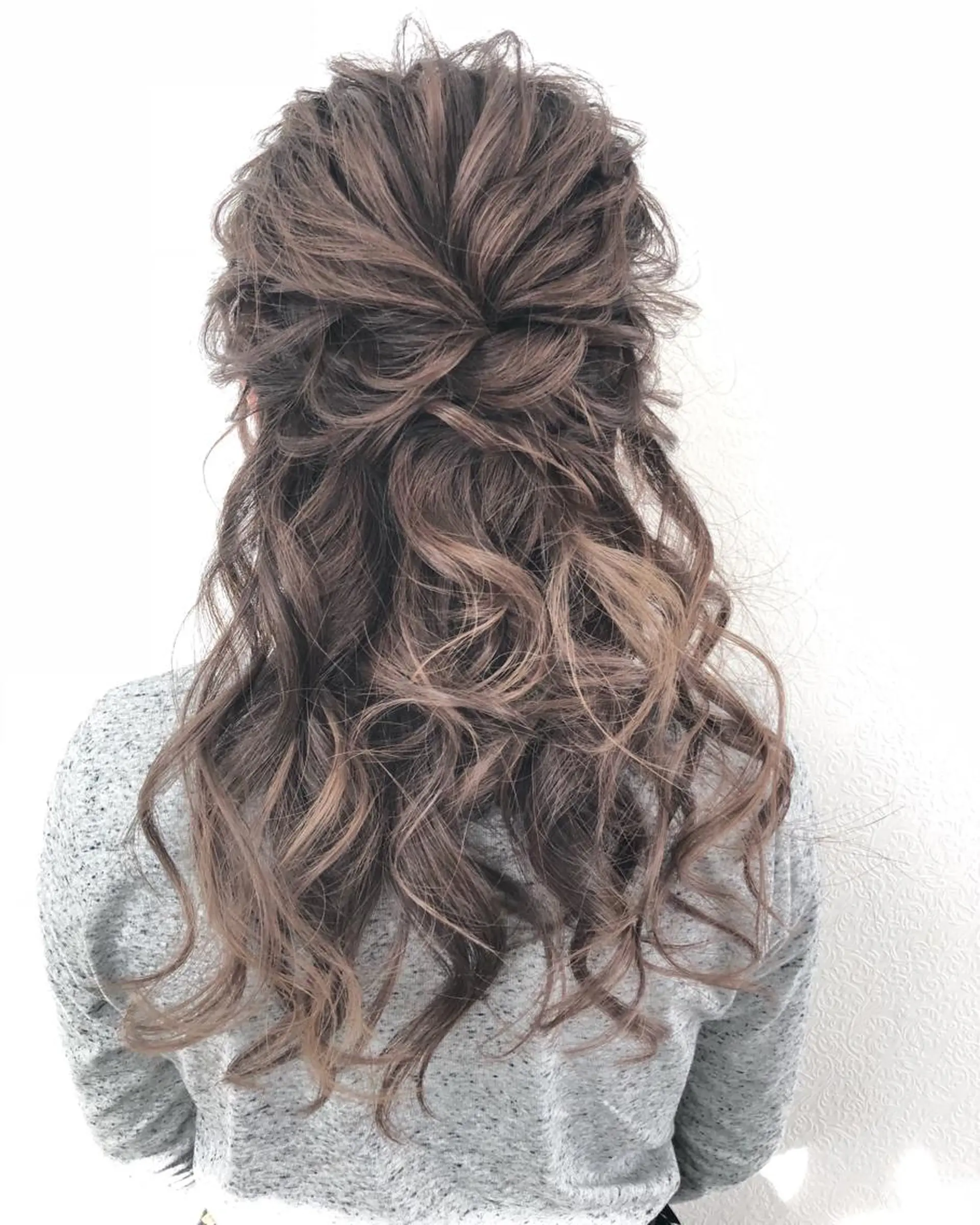 セミロング L'espoir所属・塩谷 樹里のその他イメージ