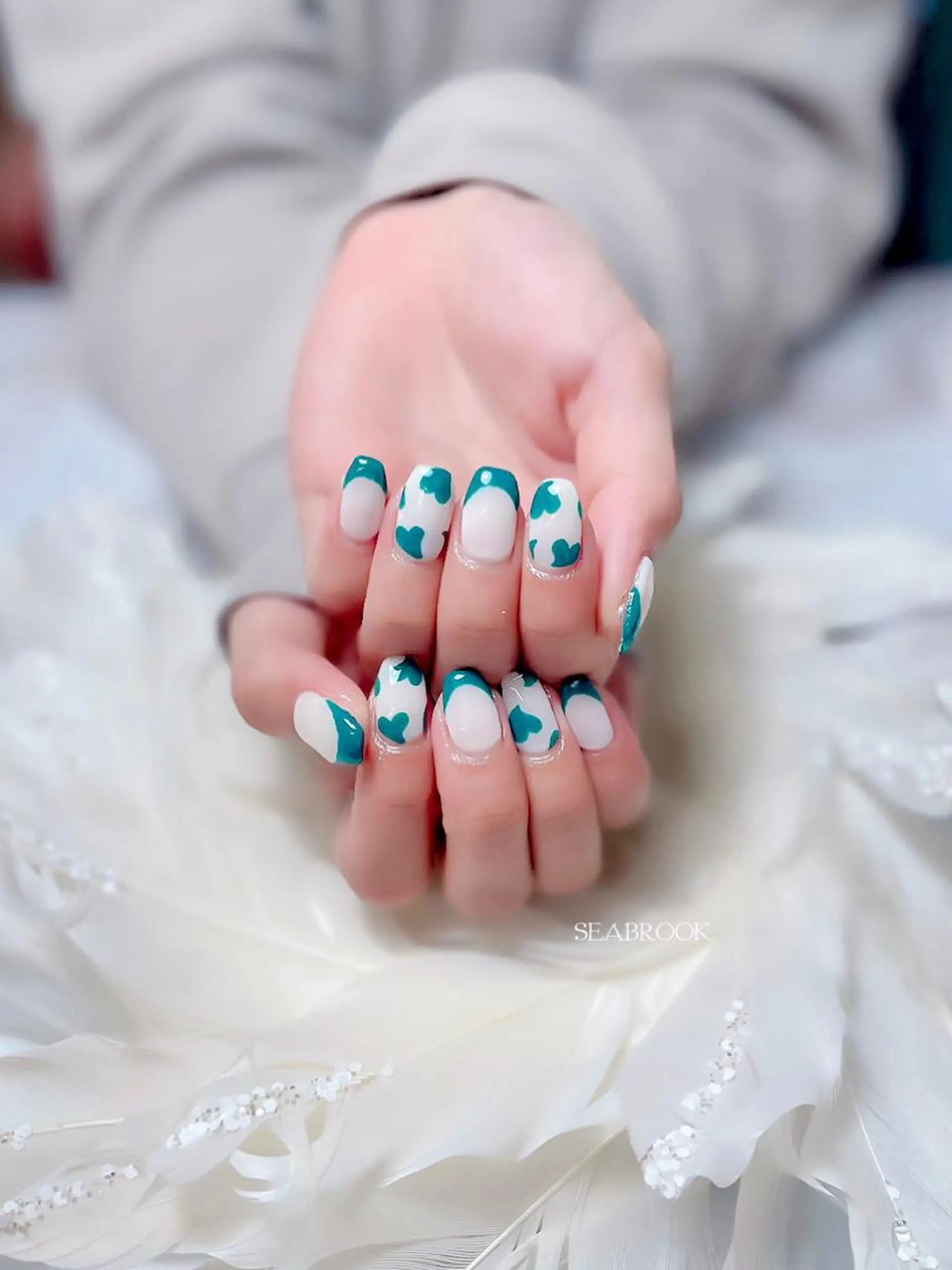 ネイル ハンドネイル 鈴木 奈穂子のネイルデザイン