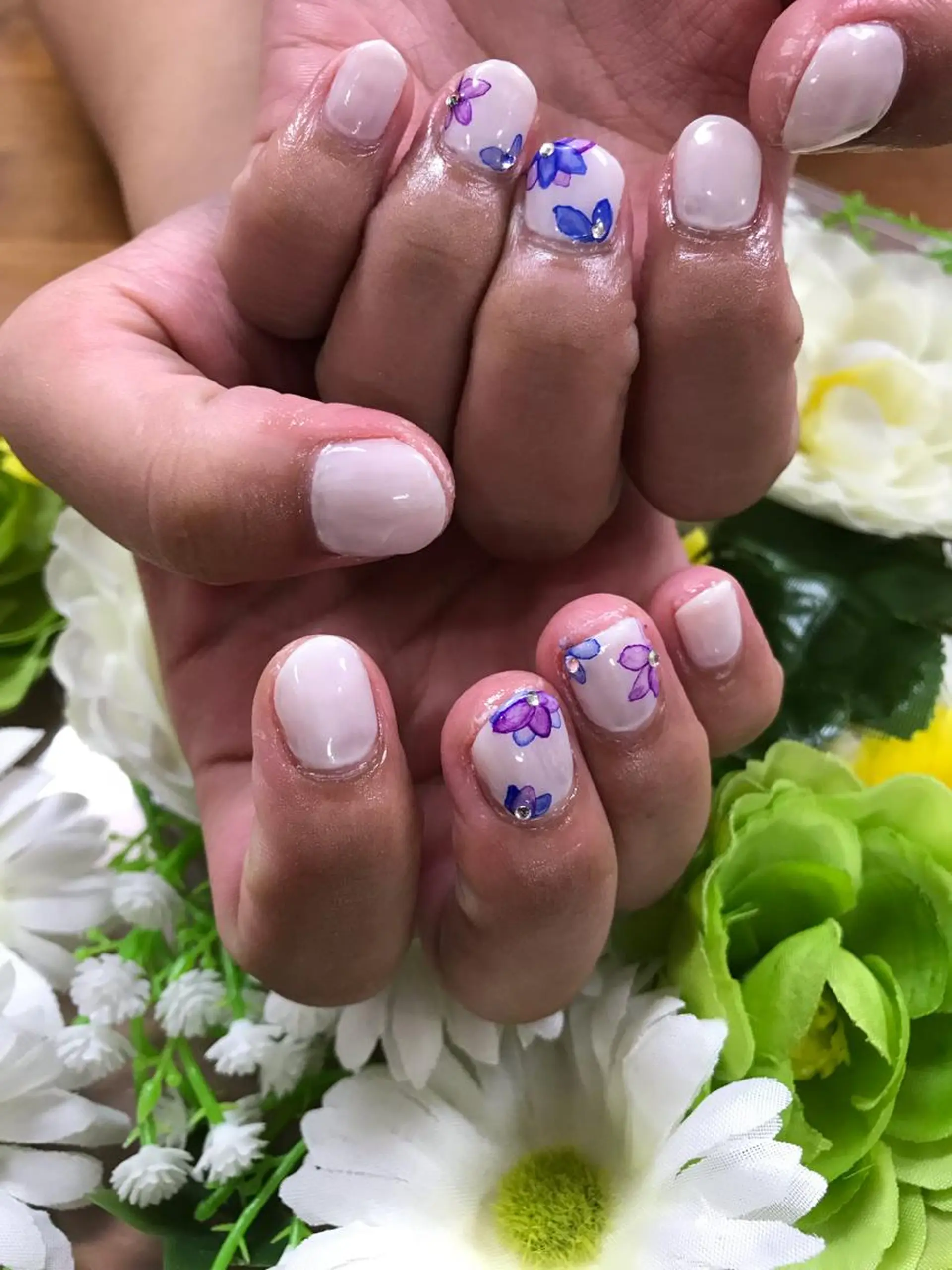 ネイル lotus erikaのネイルデザイン