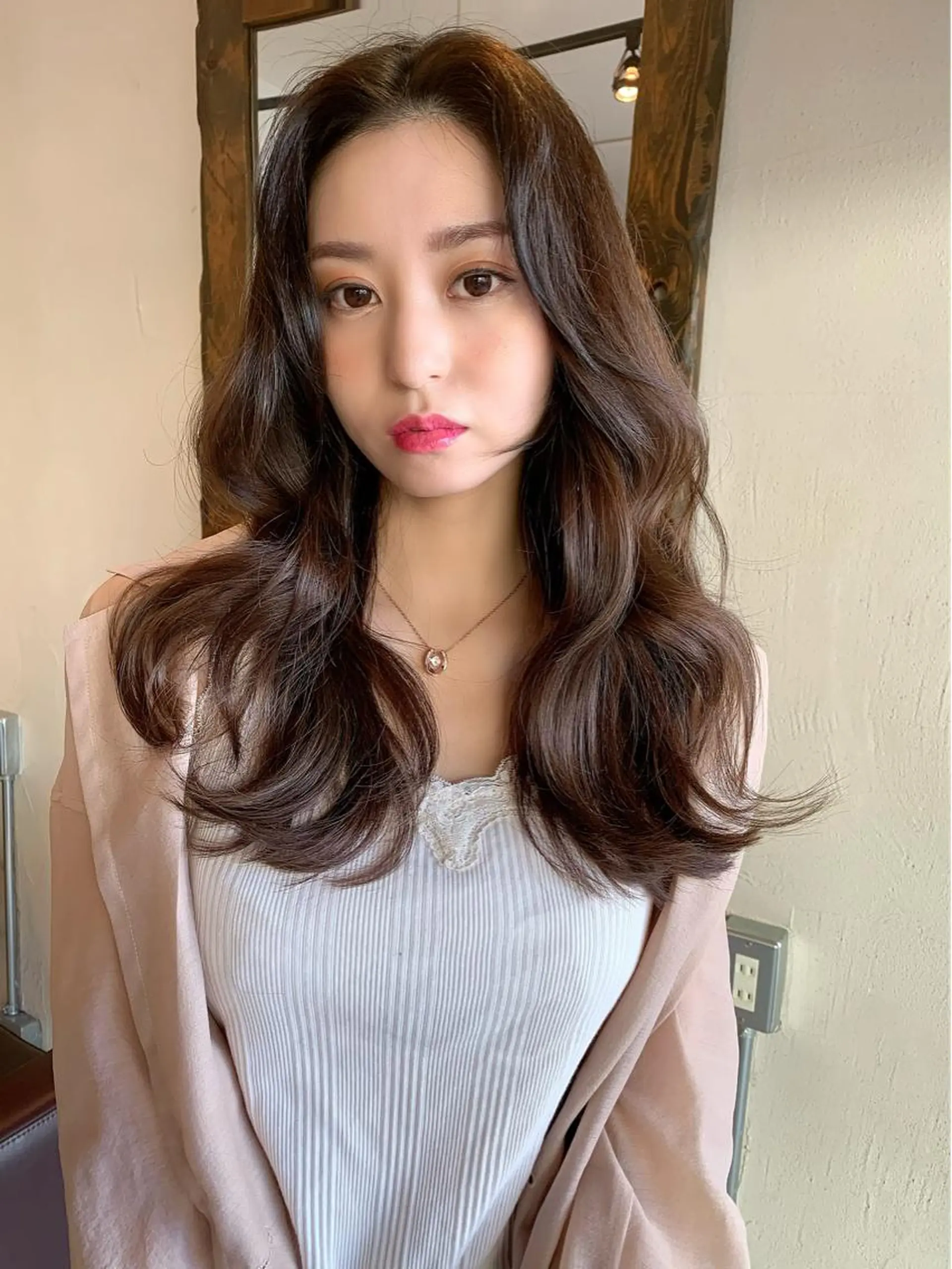 セミロング カラー 透明感/オリーブ/ グレージュ/YUKAのヘアスタイル