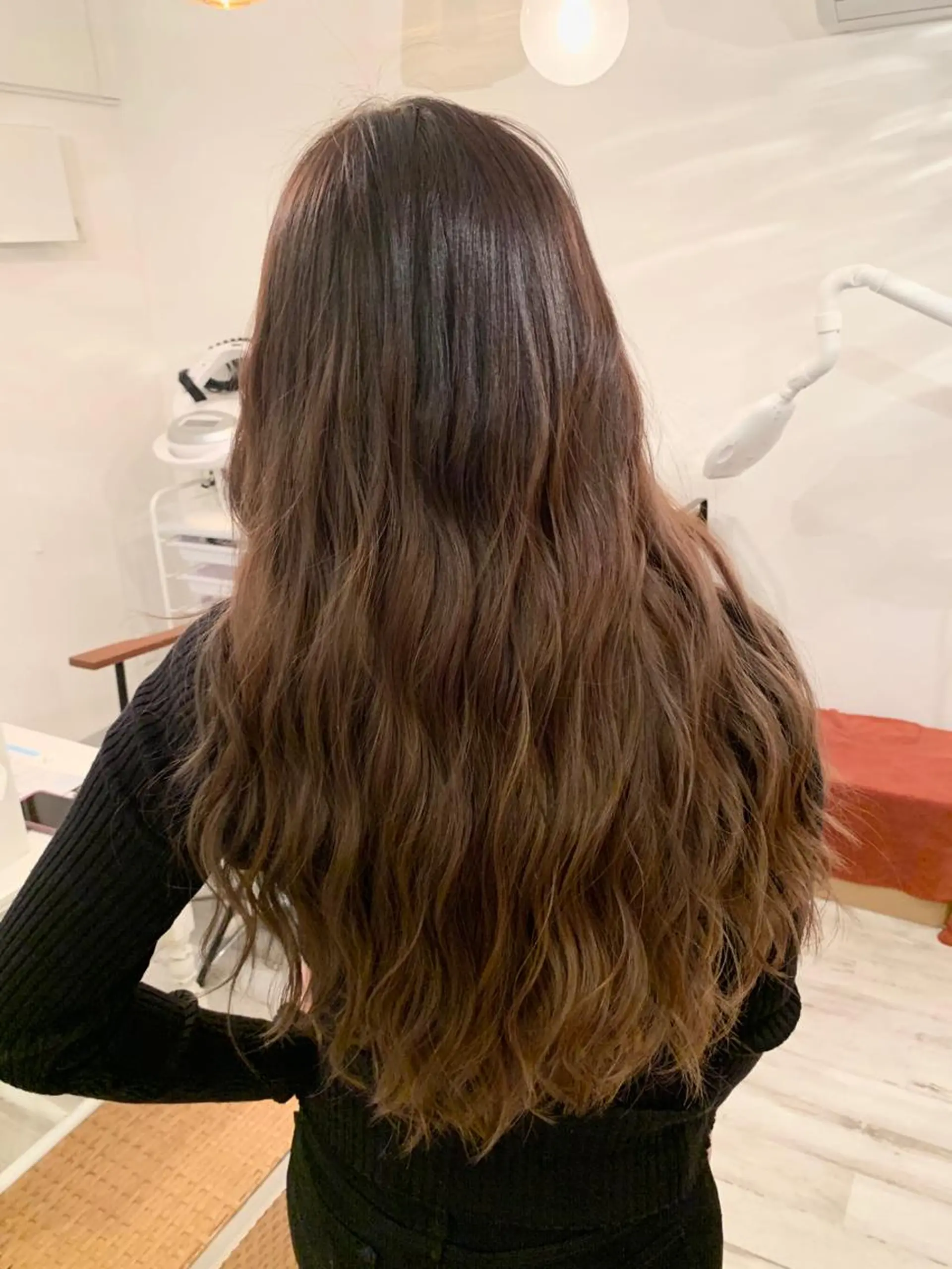 ロング レイヤーカット Welila by haku所属・Yuuki ウェリラバイハクのヘアスタイル