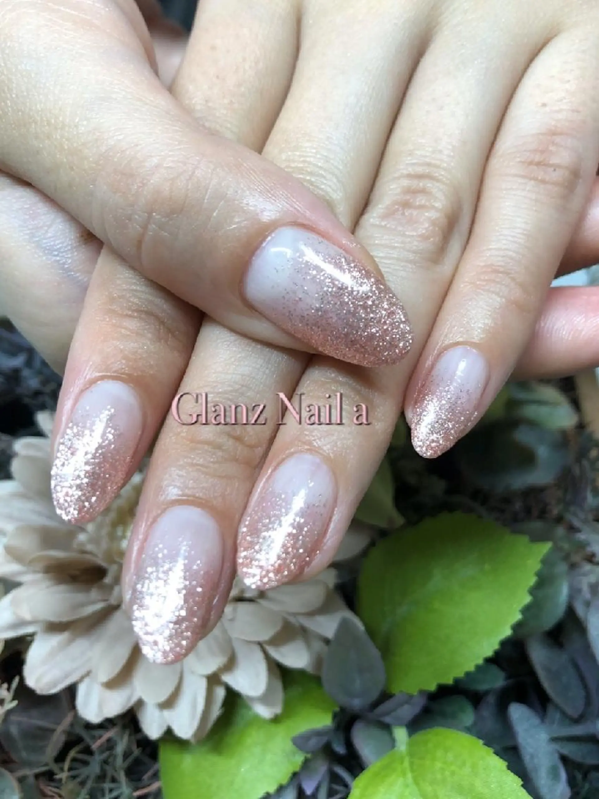 ネイル グラデーション ラメ(グリッター) ラメグラデーション ピンク Glanz  Nail aのネイルデザイン