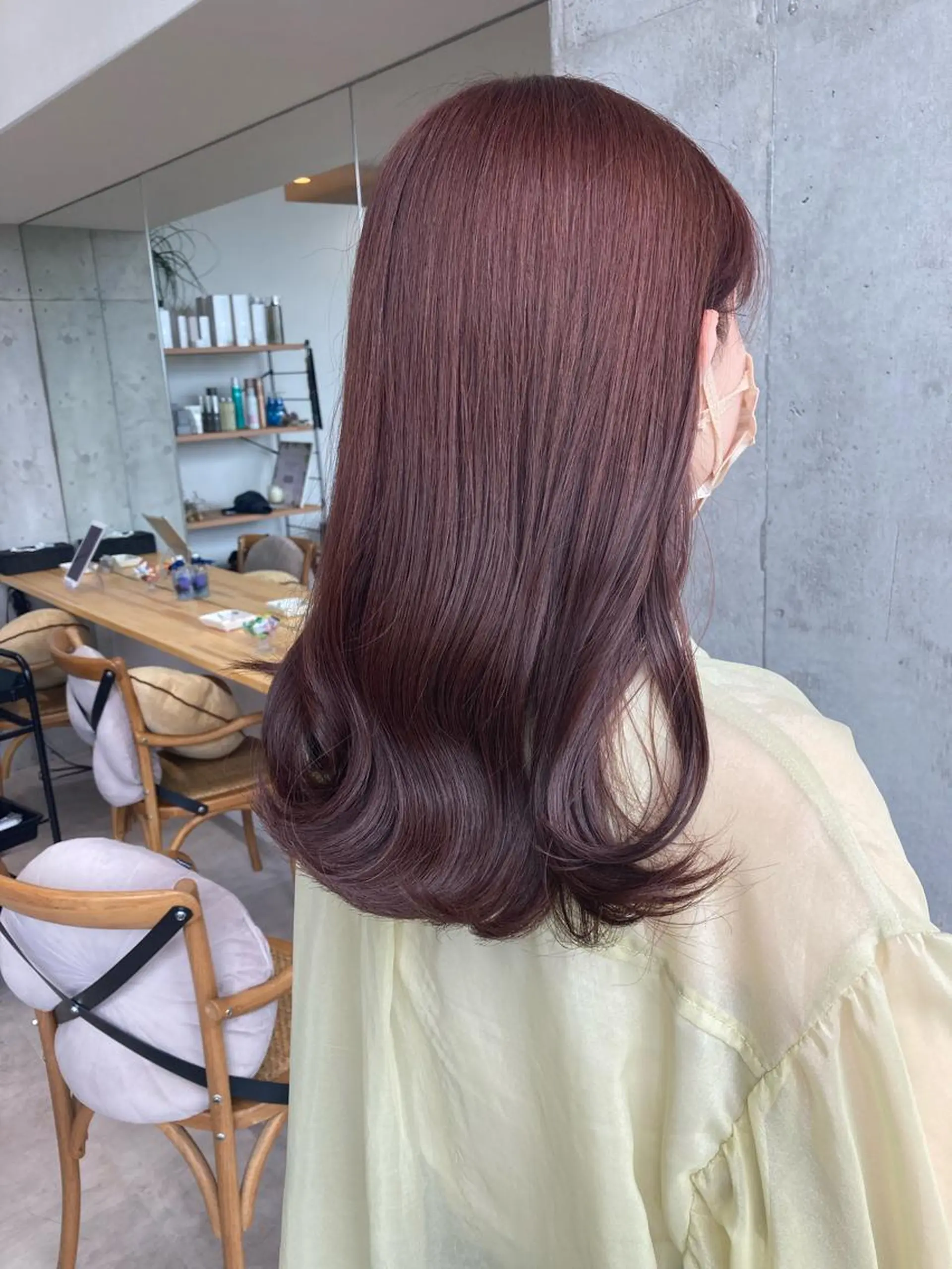 セミロング ヘアカラー トリートメント ✨色持ちの良い艶 カラー✨蟹江真世のヘアスタイル