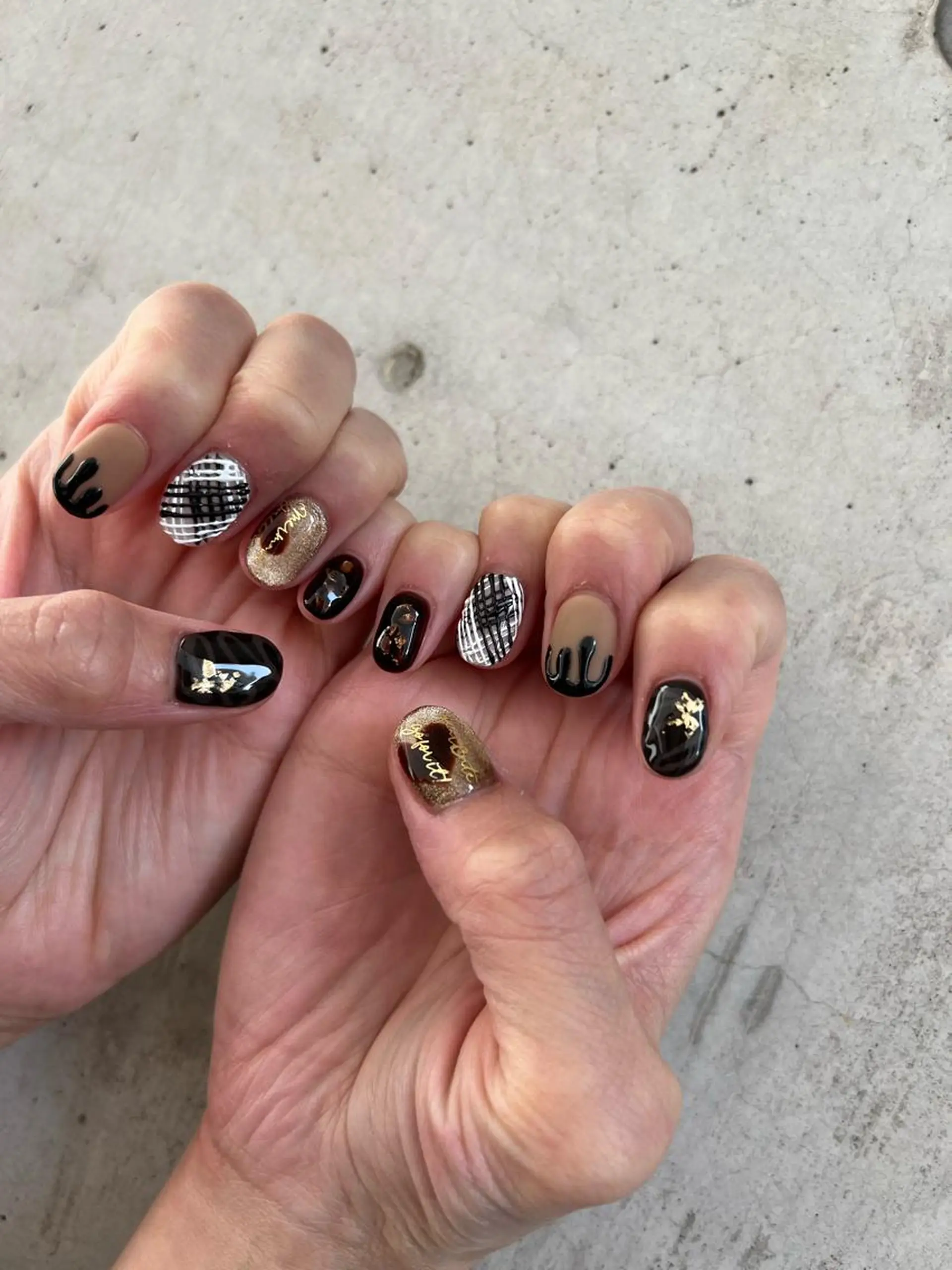 ネイル マグネットネイル 持ち込み バレンタイン Charme. NOBUKOのネイルデザイン