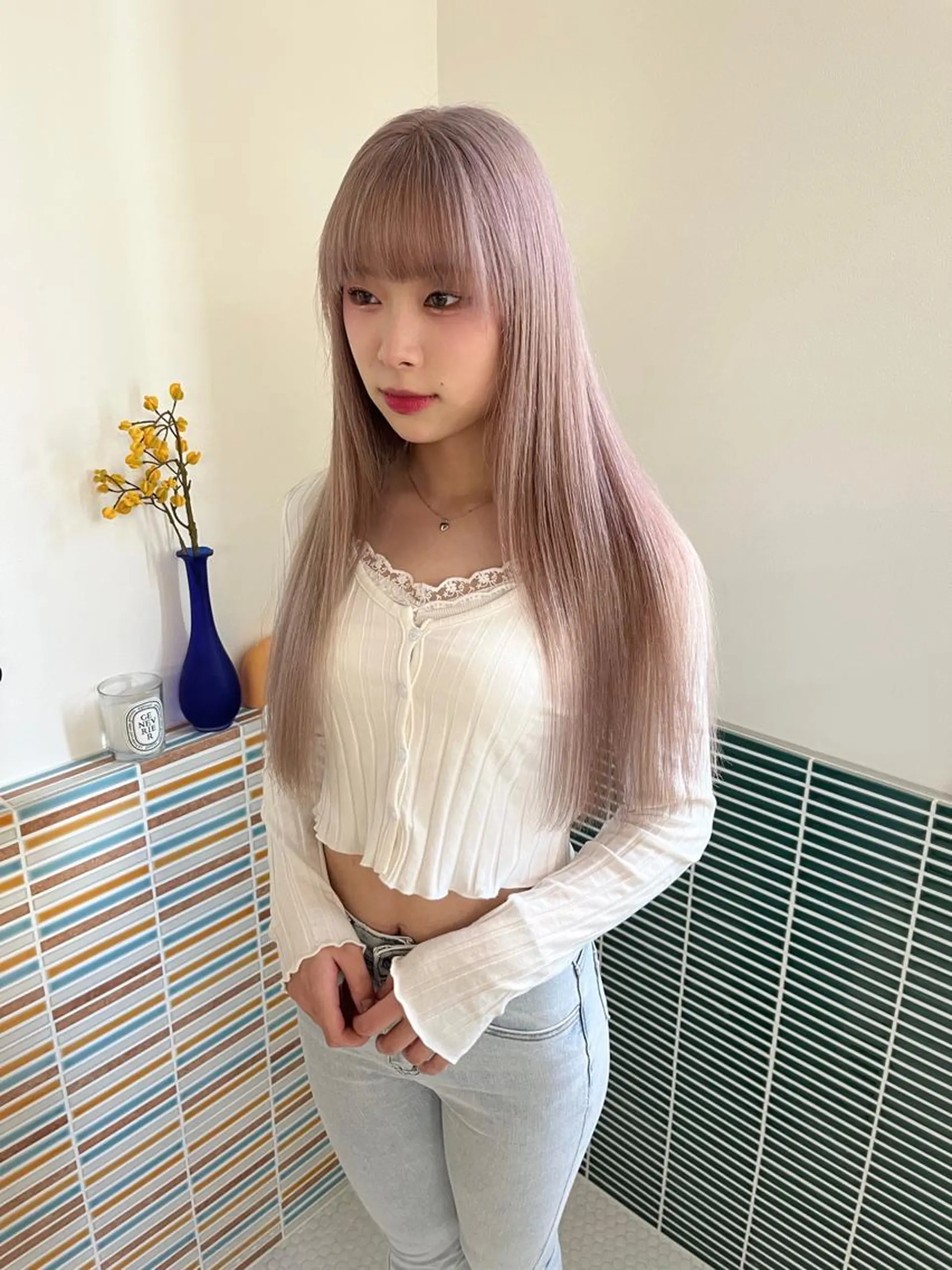 ロング カラー ブリーチ ヘアカラー トリートメント 🩷ハイトーン透明感 レイヤー🩷ユリカのヘアスタイル