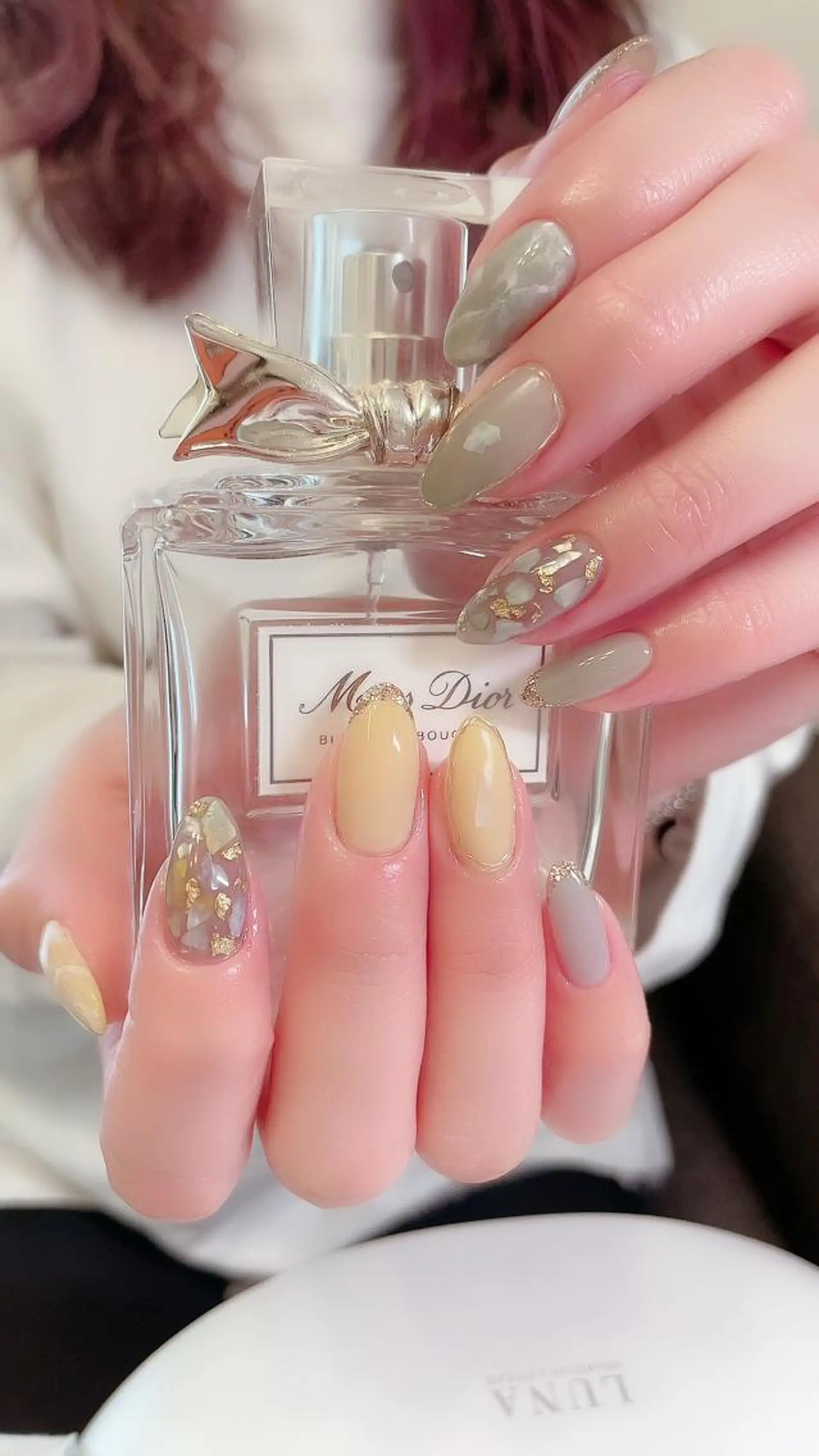 セミロング カラー ネイル Petite Cannelle所属・Petite Cannelleのネイルデザイン