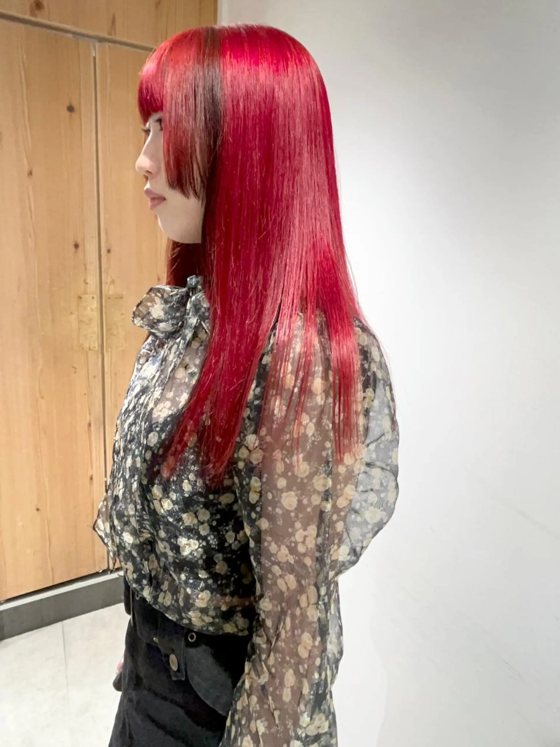 ロング カラー レッドカラー 姫カット カット ヘアカラー トリートメント GO TODAY  SHAIRE  SALON   渋谷モディ所属・スキバサミを使わない カット🌼唯🌼のヘアスタイル