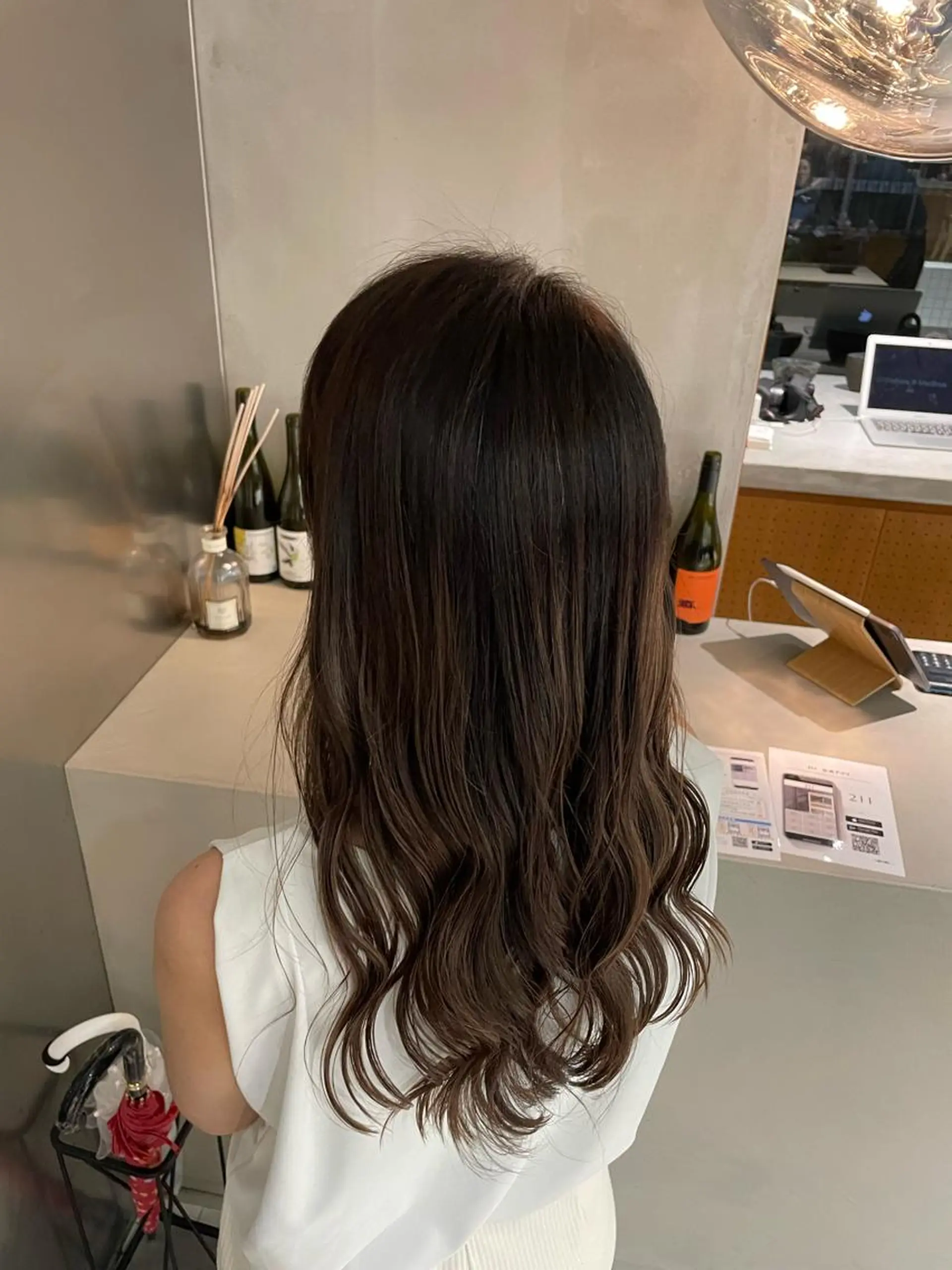 カラー 柳川 ことねのヘアスタイル