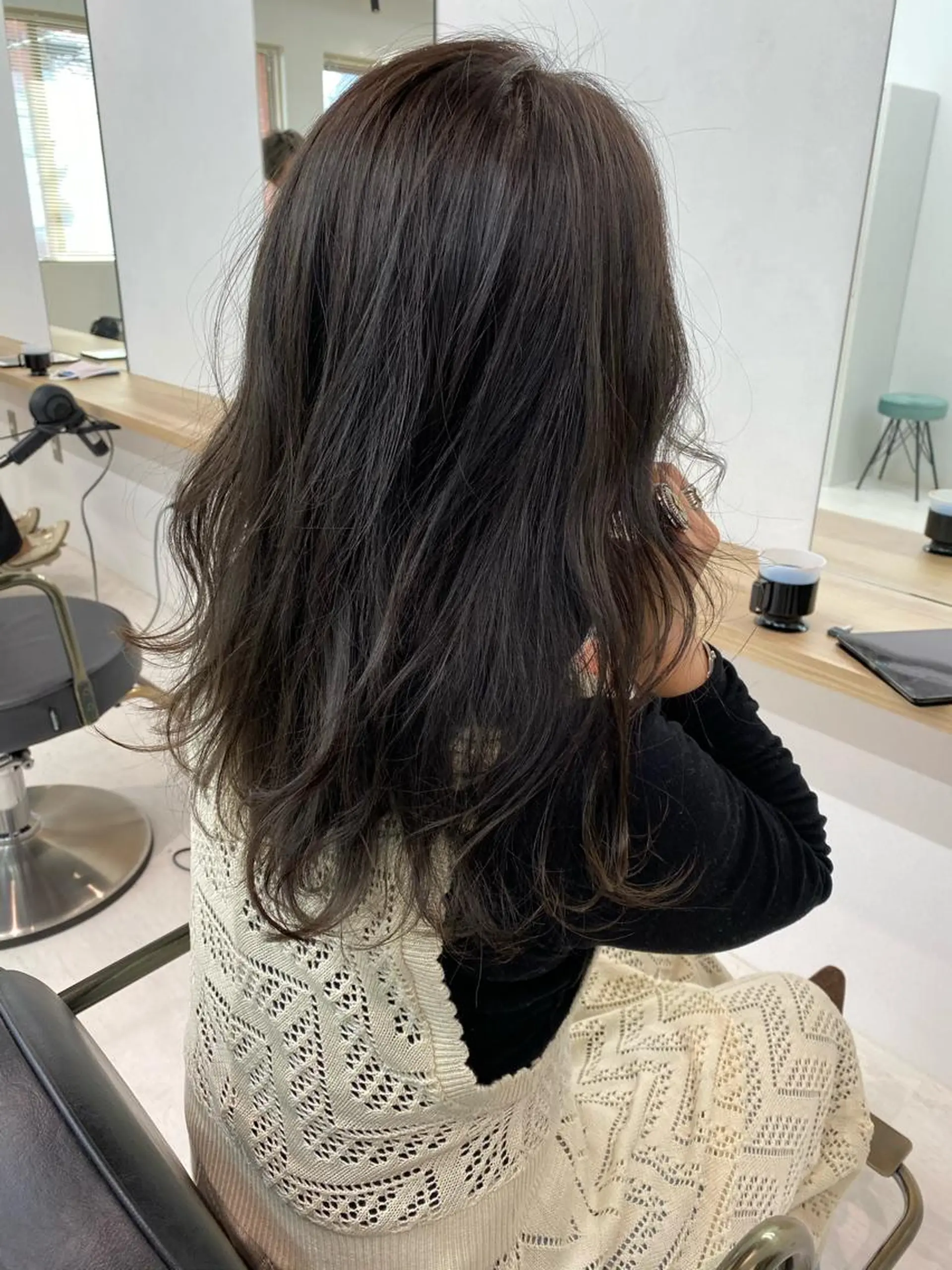 セミロング カラー グレージュ ヘアカラー lar 立川南口所属・レイヤーボブ/ボブ 仲川和人のヘアスタイル