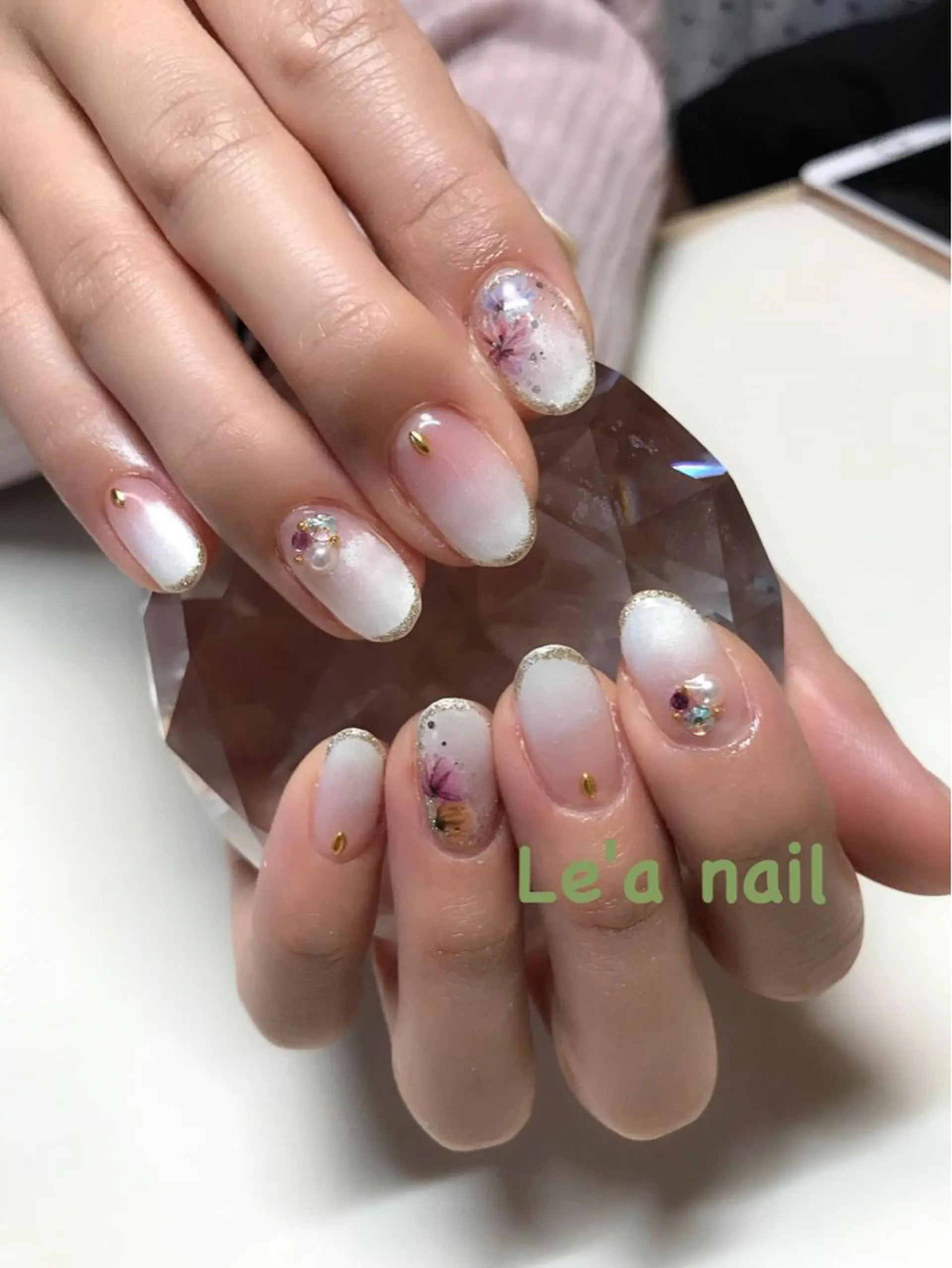 ネイル 春ネイル 'mm所属・'mm  (ミリ) ＭＡＮＡＭＩのネイルデザイン