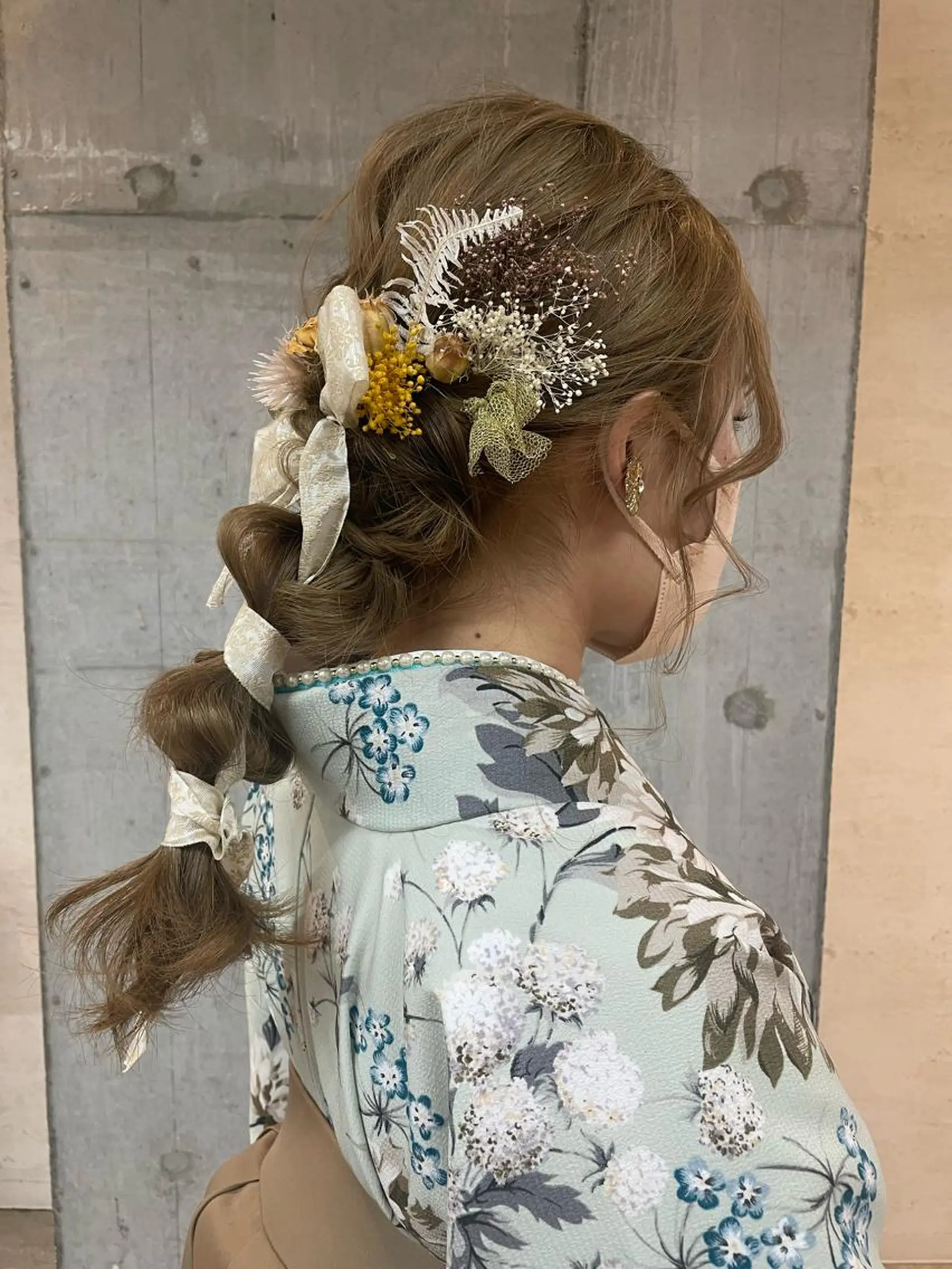 ロング ヘアアレンジ 女性に人気♪ はやしほのかのヘアスタイル