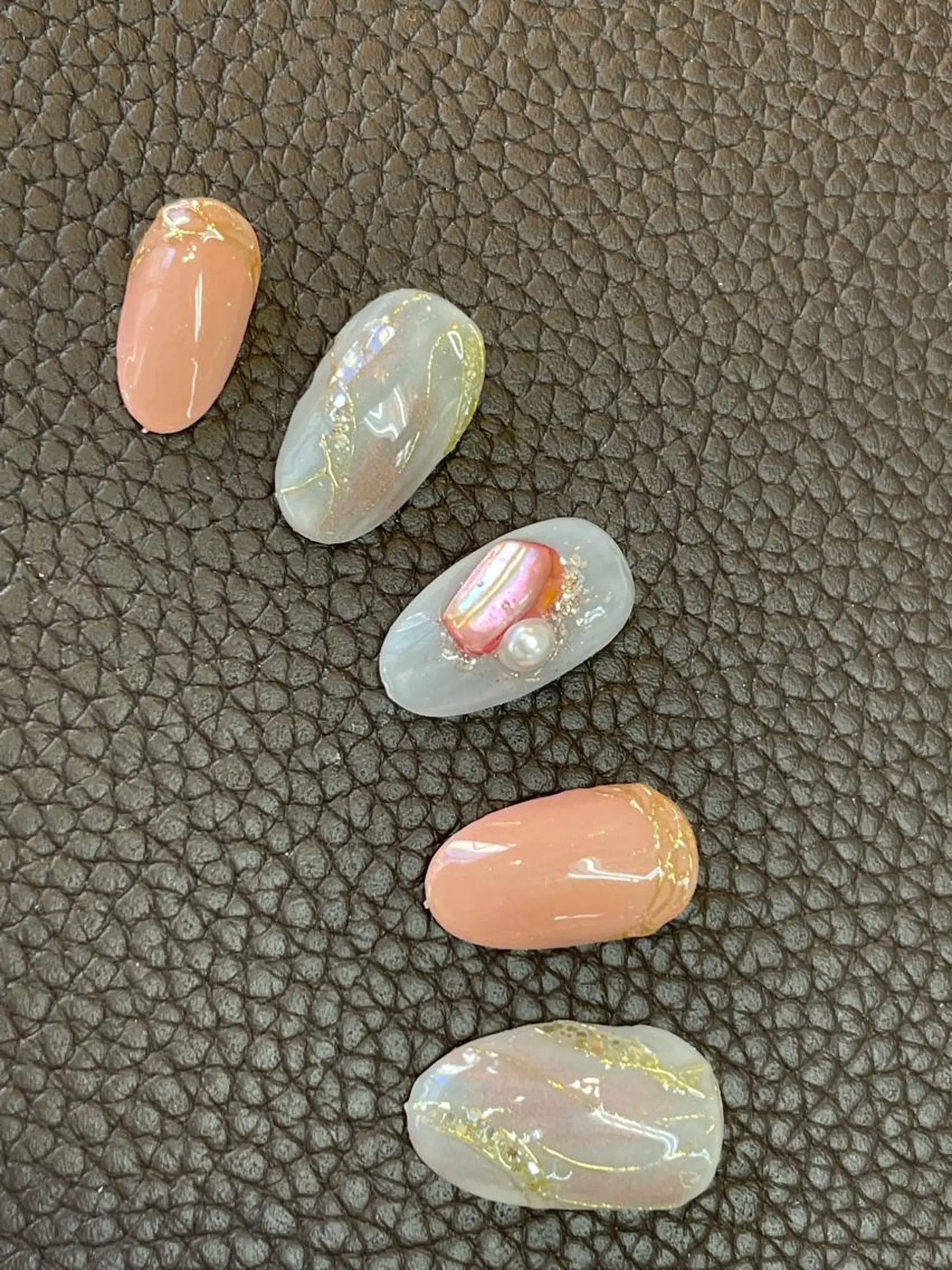 ネイル ニュアンスネイル 春ネイル ハンドネイル ハンドケア FASTNAIL PLUS 新宿店のネイルデザイン