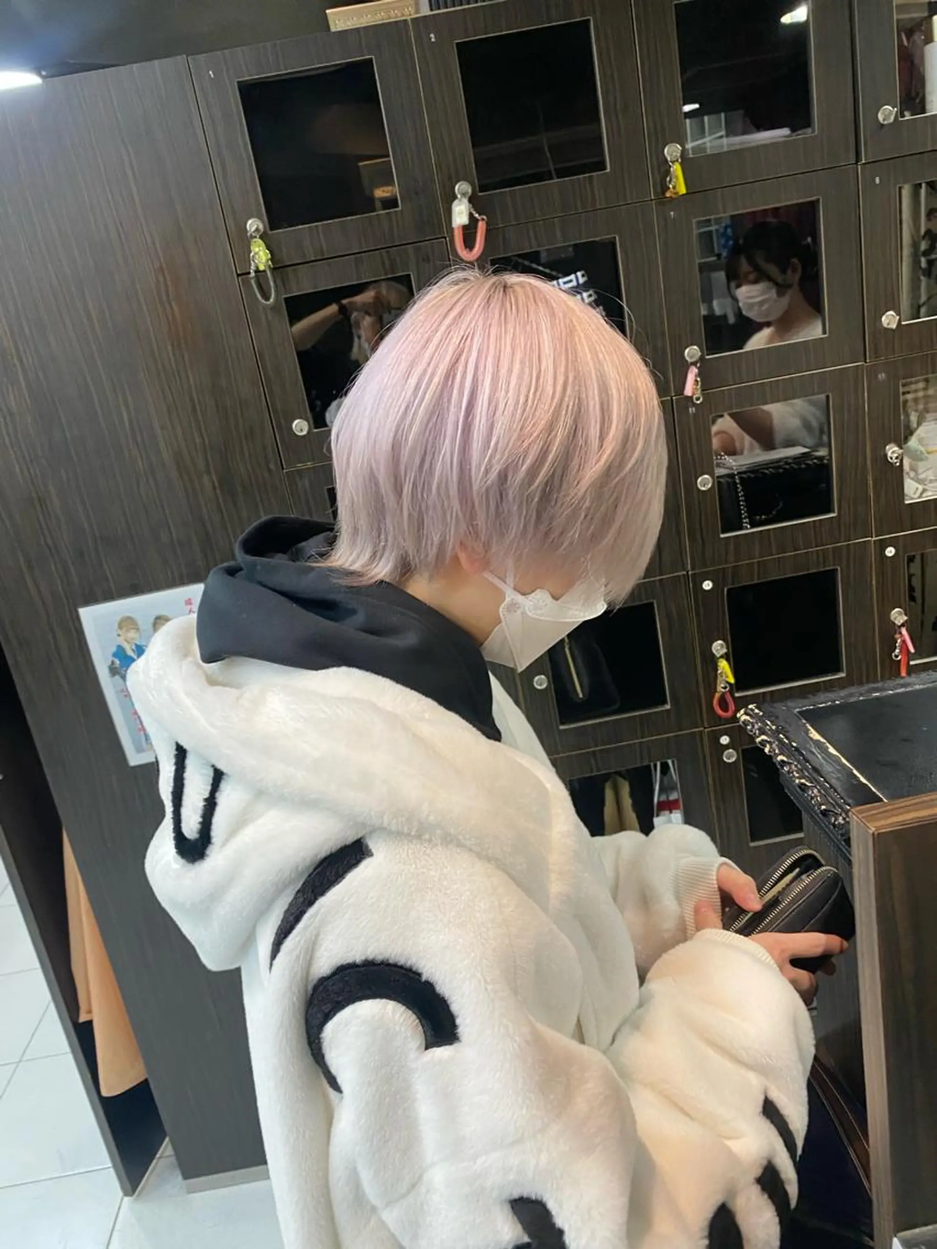 メンズ ホワイト/店長/カラ ー講師/錦糸町/岩崎のヘアスタイル