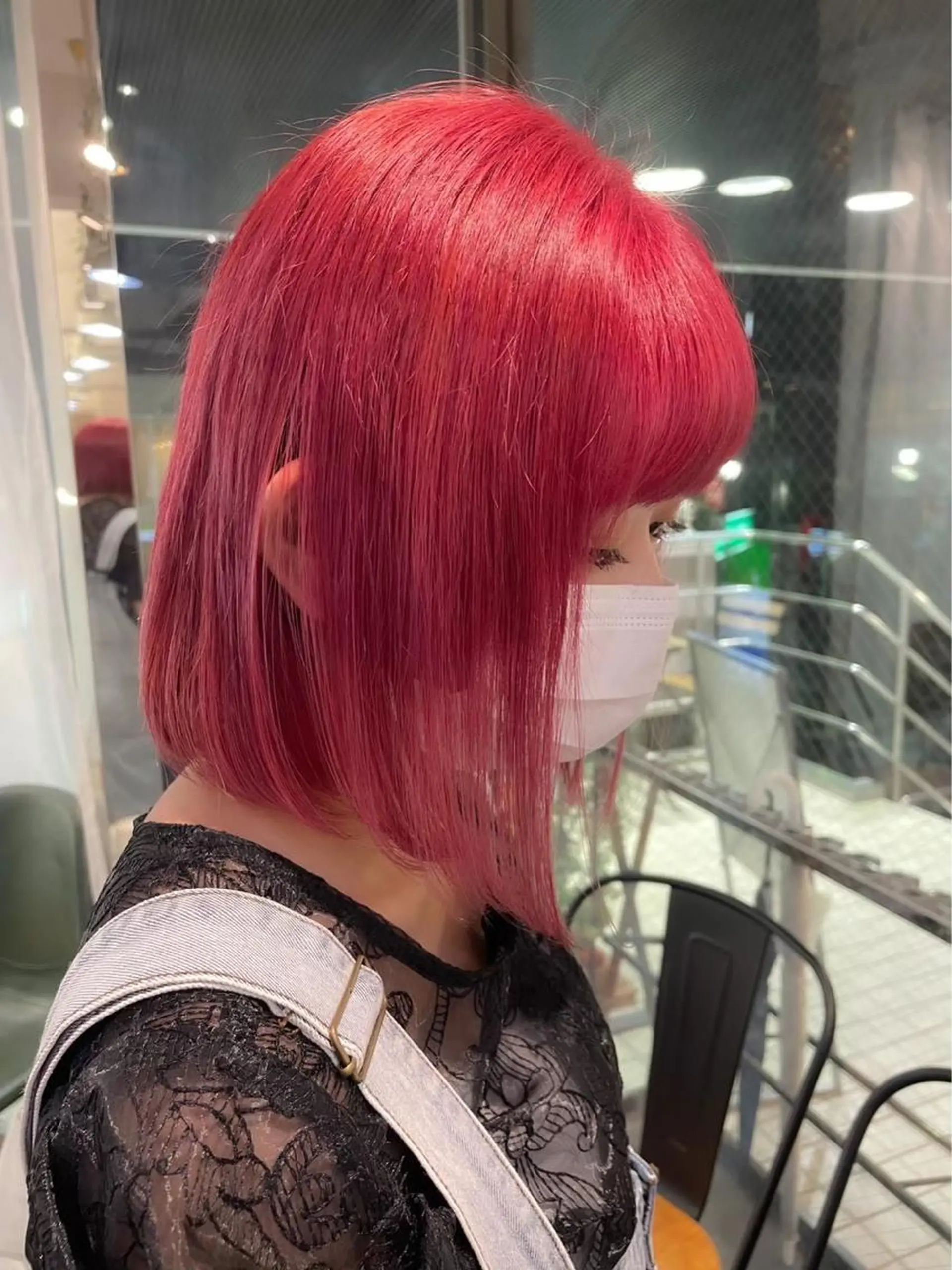 ミディアム カラー ミディアムパーマ ベージュカラー 黒髪 ブリーチ ブルーカラー 酸性ストレート 🤍🎀honokaのヘアスタイル