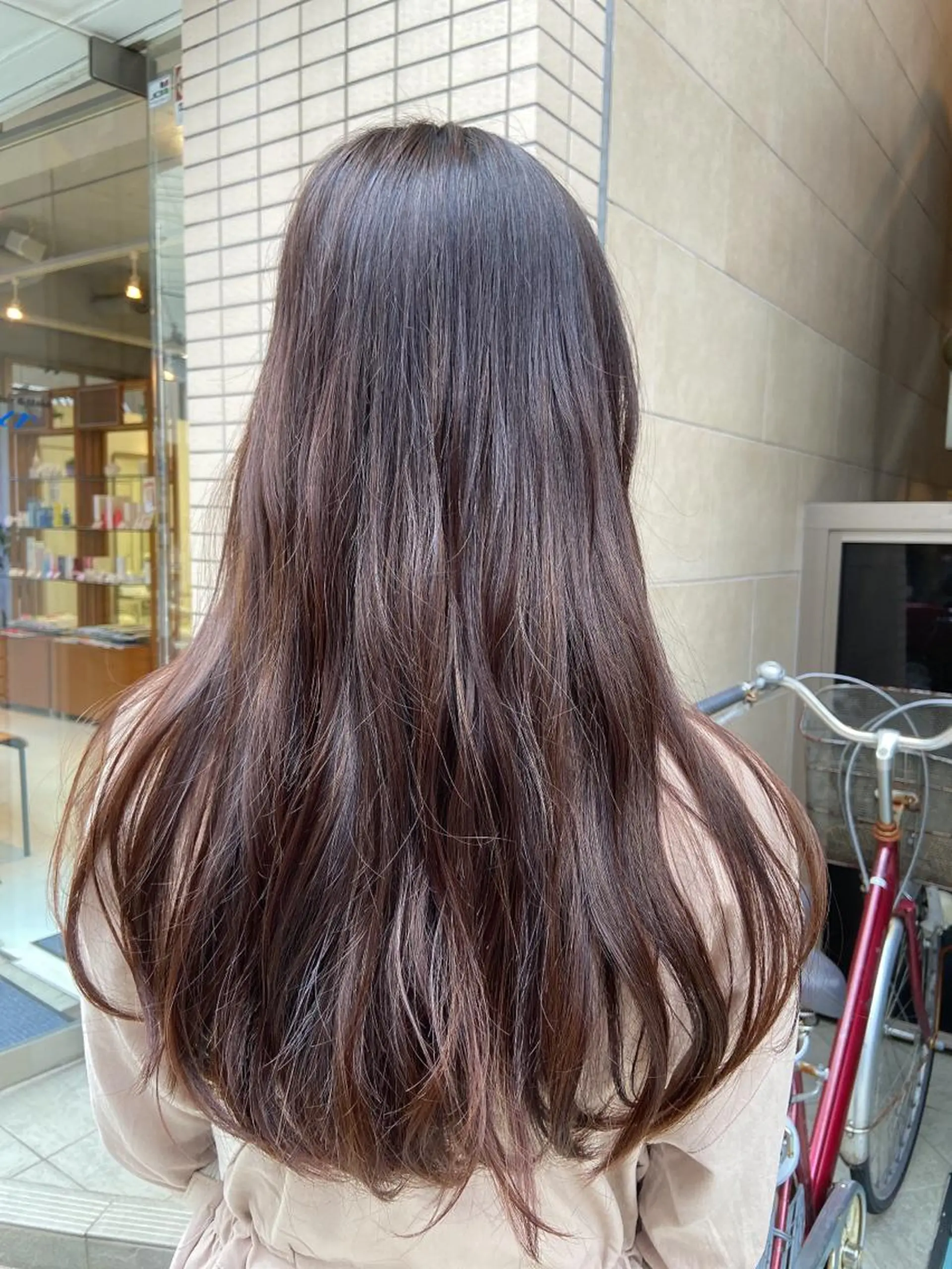 ロング カラー ブラウンカラー ナチュラルブラウン カット ヘアカラー トリートメント 菊地 美憂のヘアスタイル